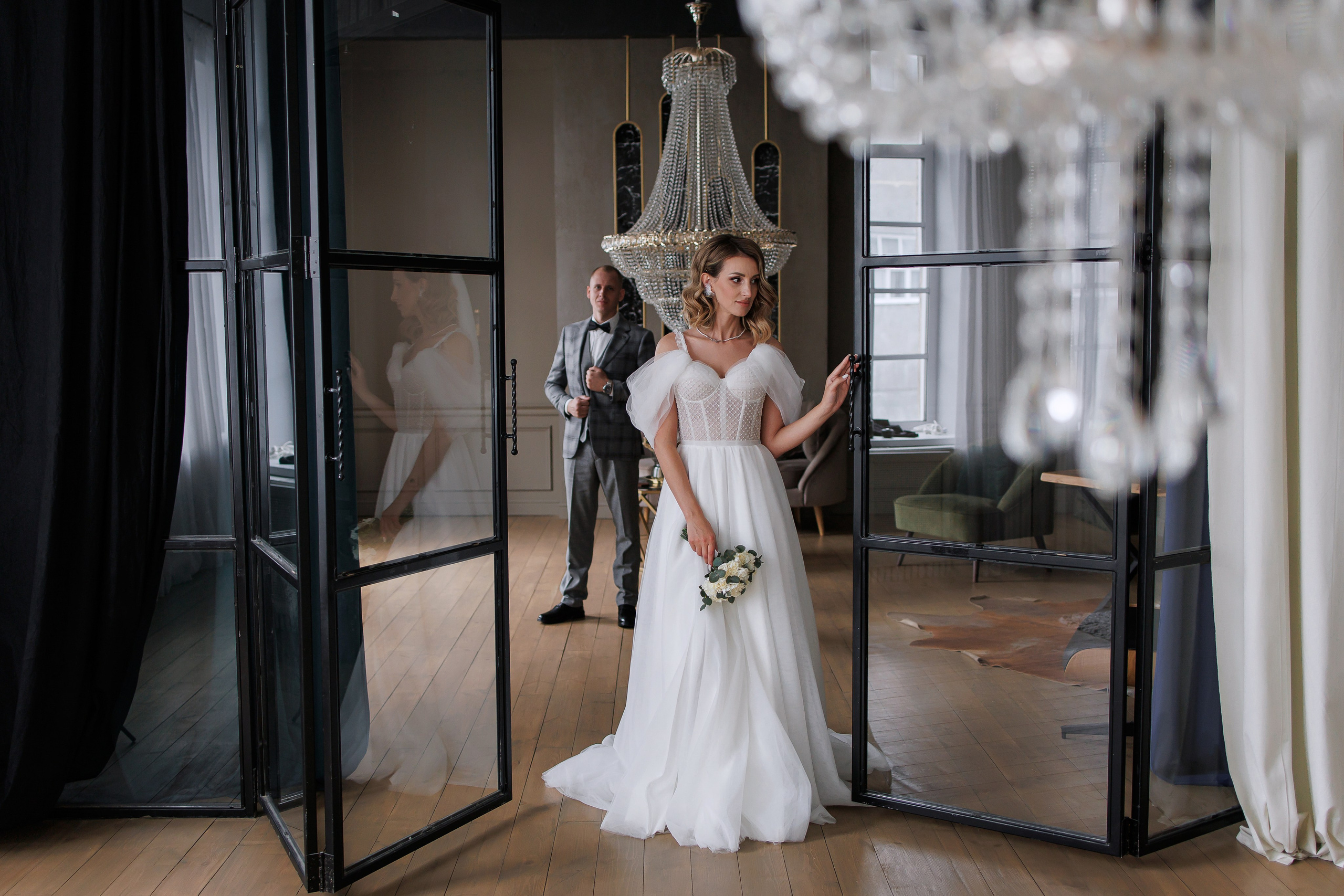 Яков и Валерия. Свадебный фотограф в Омске Яна Савина