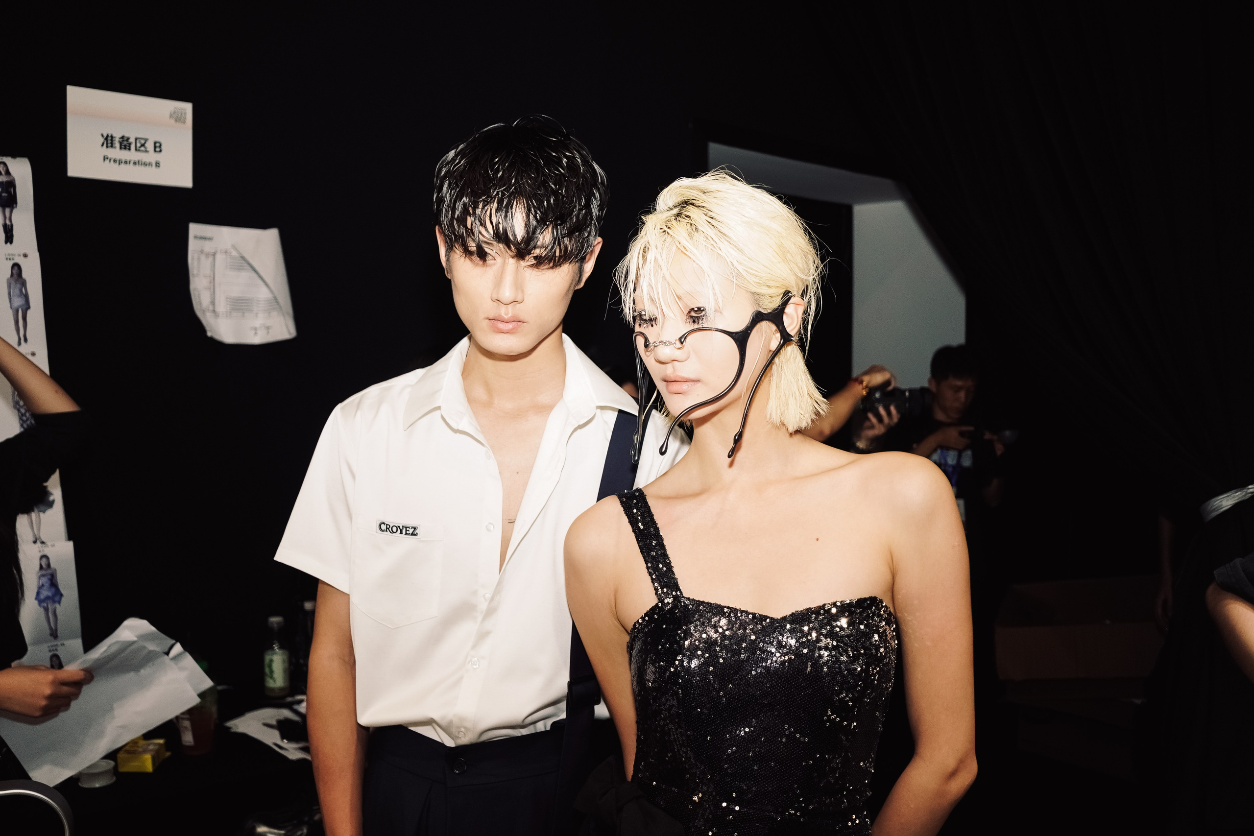 Бэкстейдж Croyez на Shanghai Fashion Week | Закулисье недели моды в Шанхае