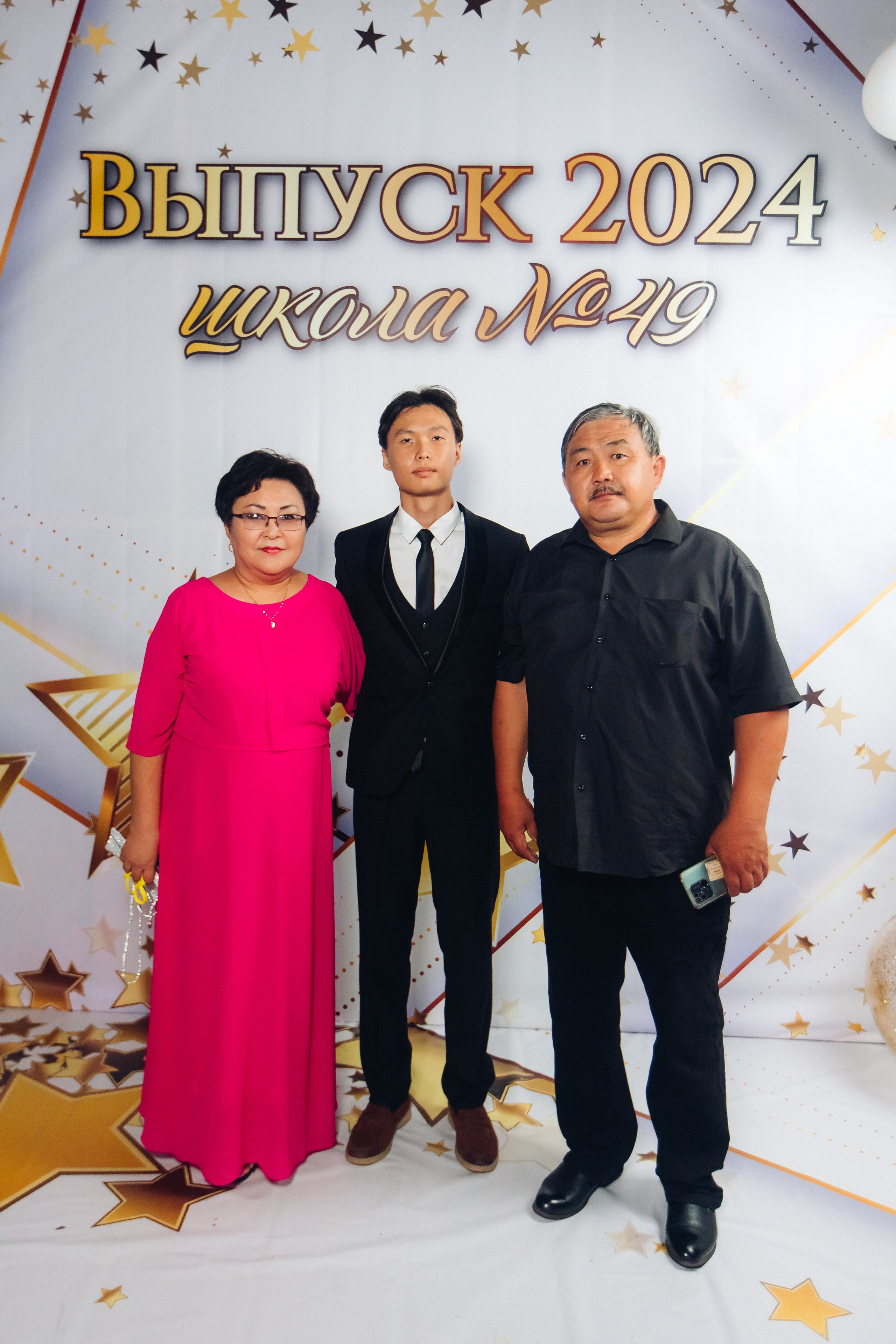 Выпускной вечер. 49 школа. Баран на корове. Свадебный и семейный фотограф в Улан-Удэ