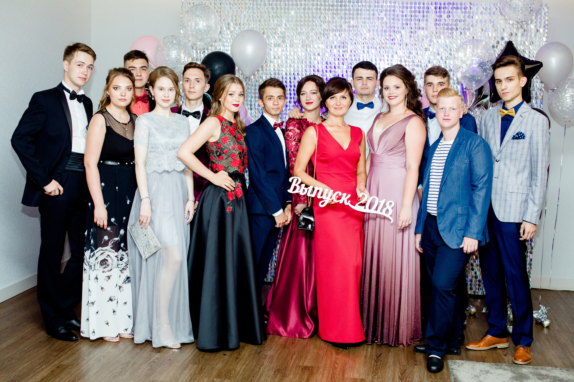 Выпускная фотосъёмка. Фотограф на выпускной. Cherkasovpro.ru