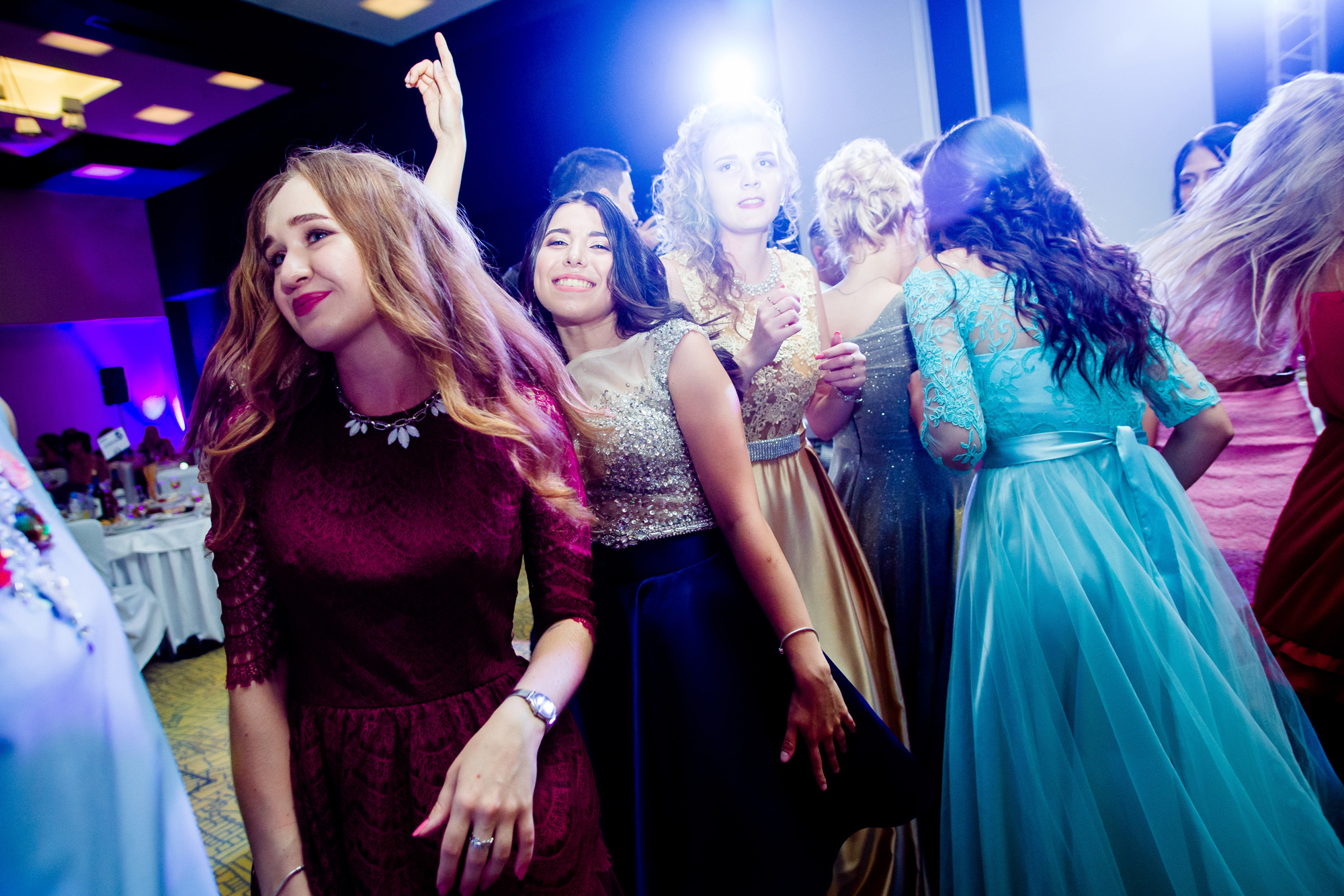 Выпускная фотосъёмка. Фотограф на выпускной. Cherkasovpro.ru