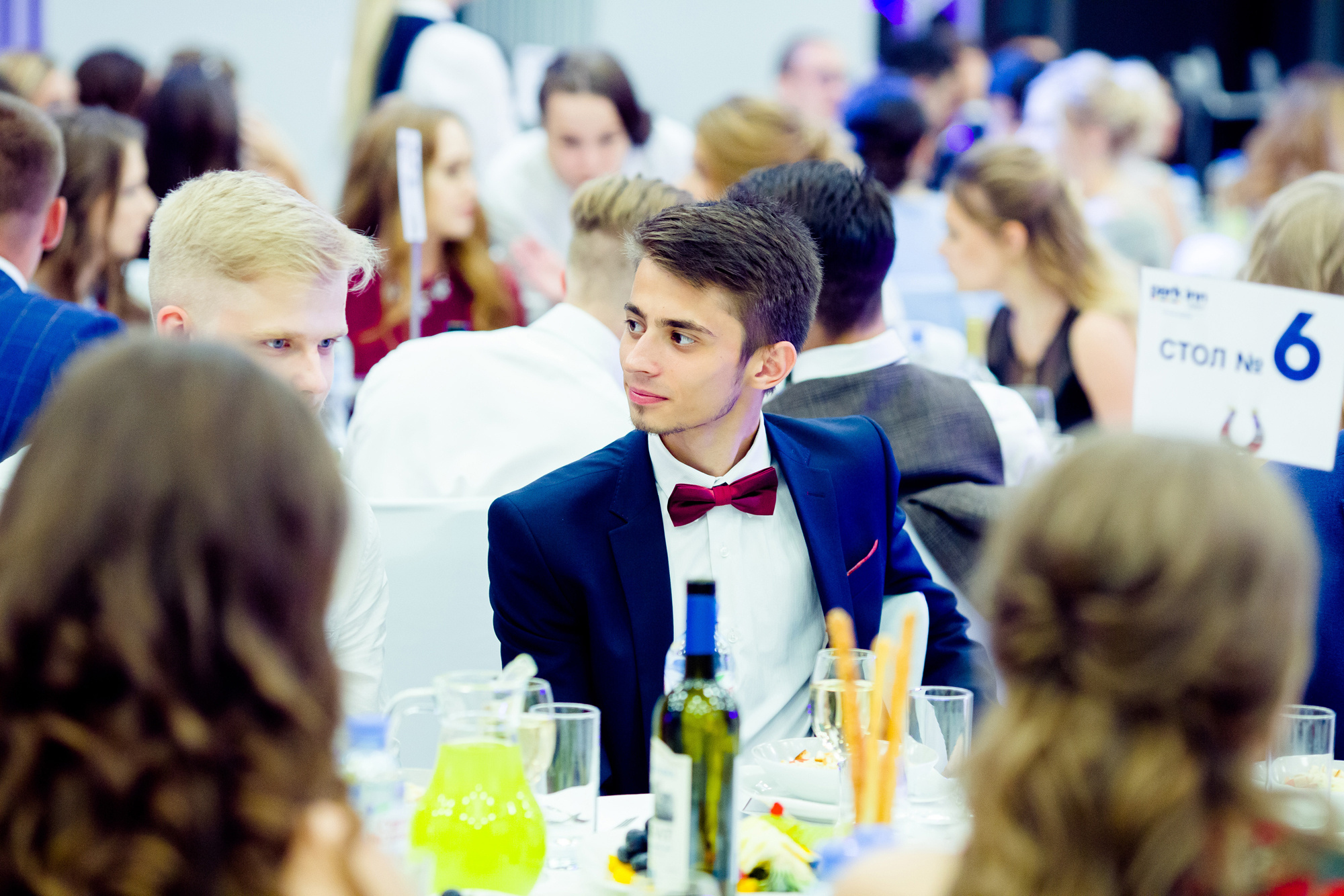 Выпускная фотосъёмка. Фотограф на выпускной. Cherkasovpro.ru