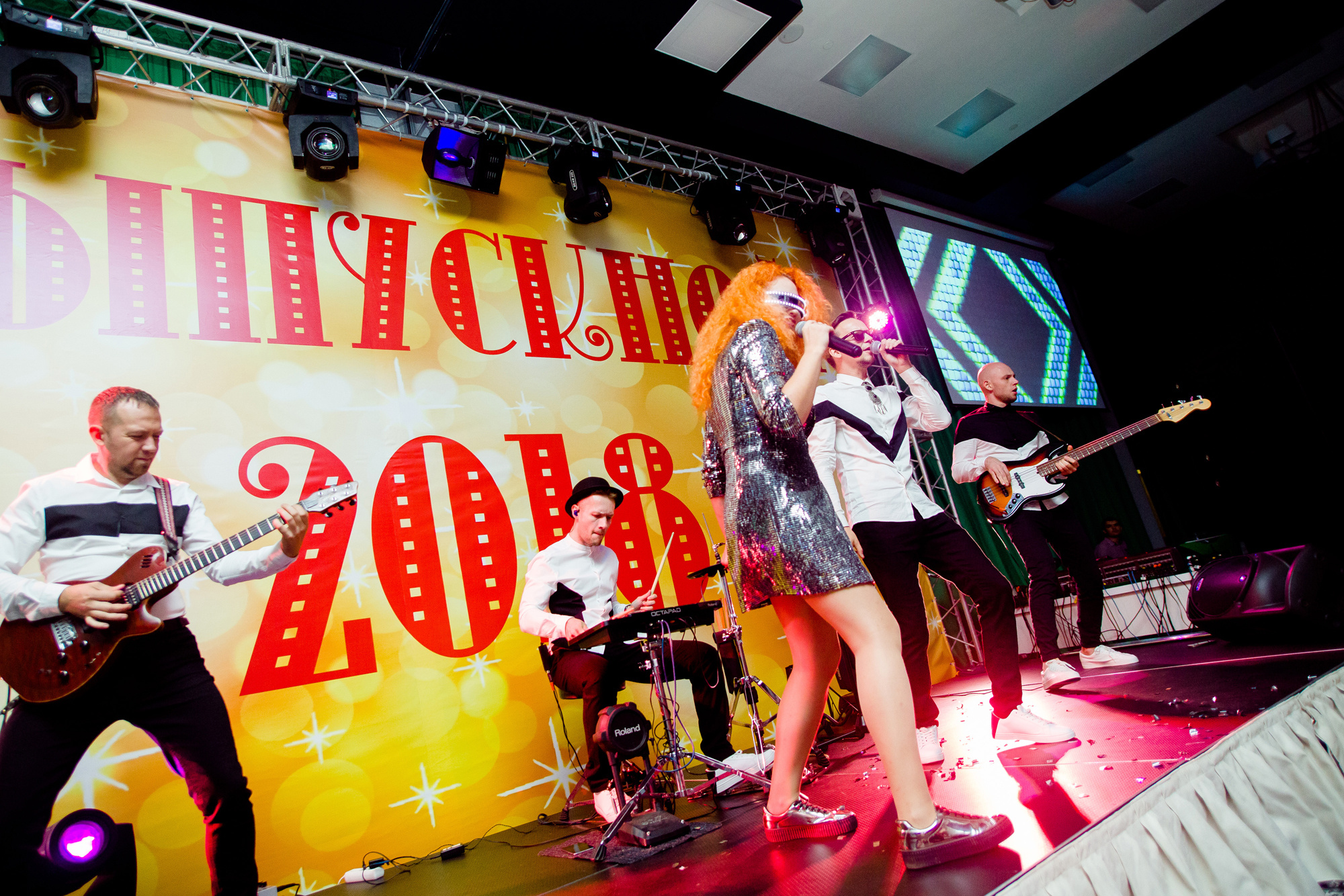 Выпускная фотосъёмка. Фотограф на выпускной. Cherkasovpro.ru