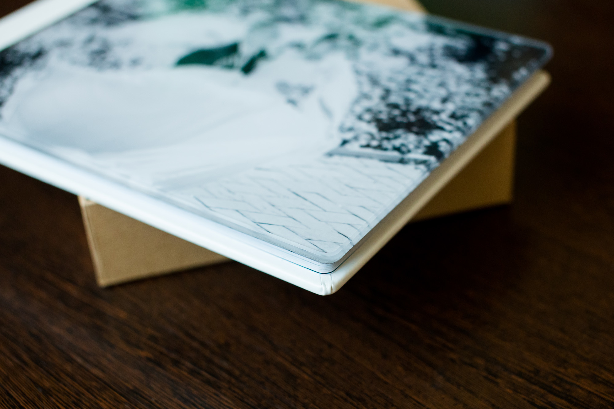 Красивые свадебные фотокниги. Cherkasovpro.ru