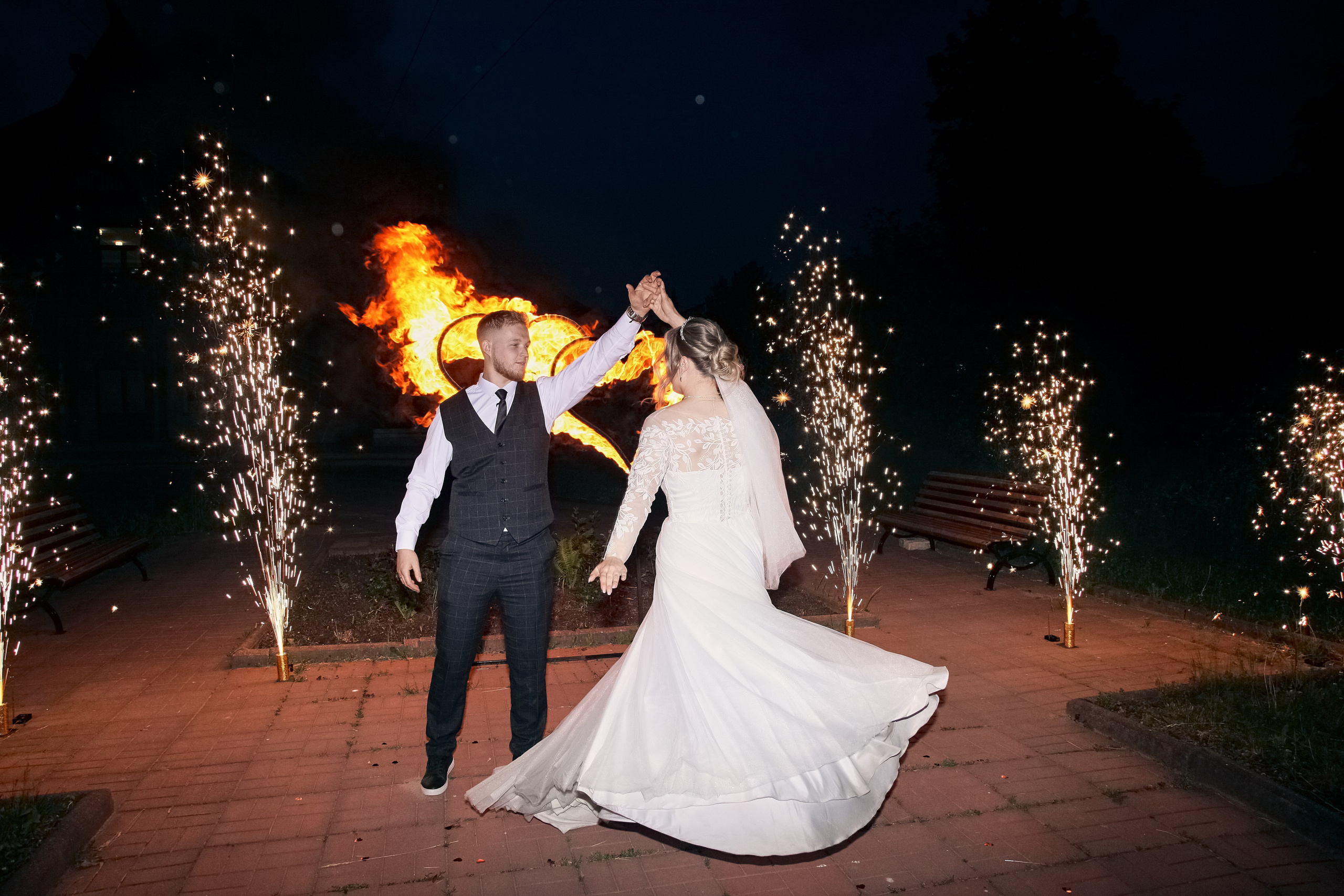 Свадебные фотосессии в иваново для молодоженов. Портретный и свадебный фотограф в Иваново Максим Гаврилин