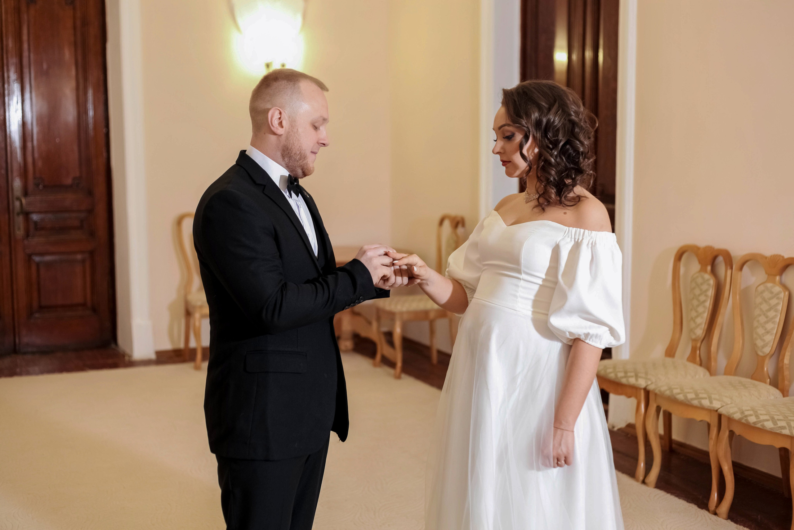 Фотосъёмка в ЗАГСе. Портретный и свадебный фотограф в Иваново Максим Гаврилин