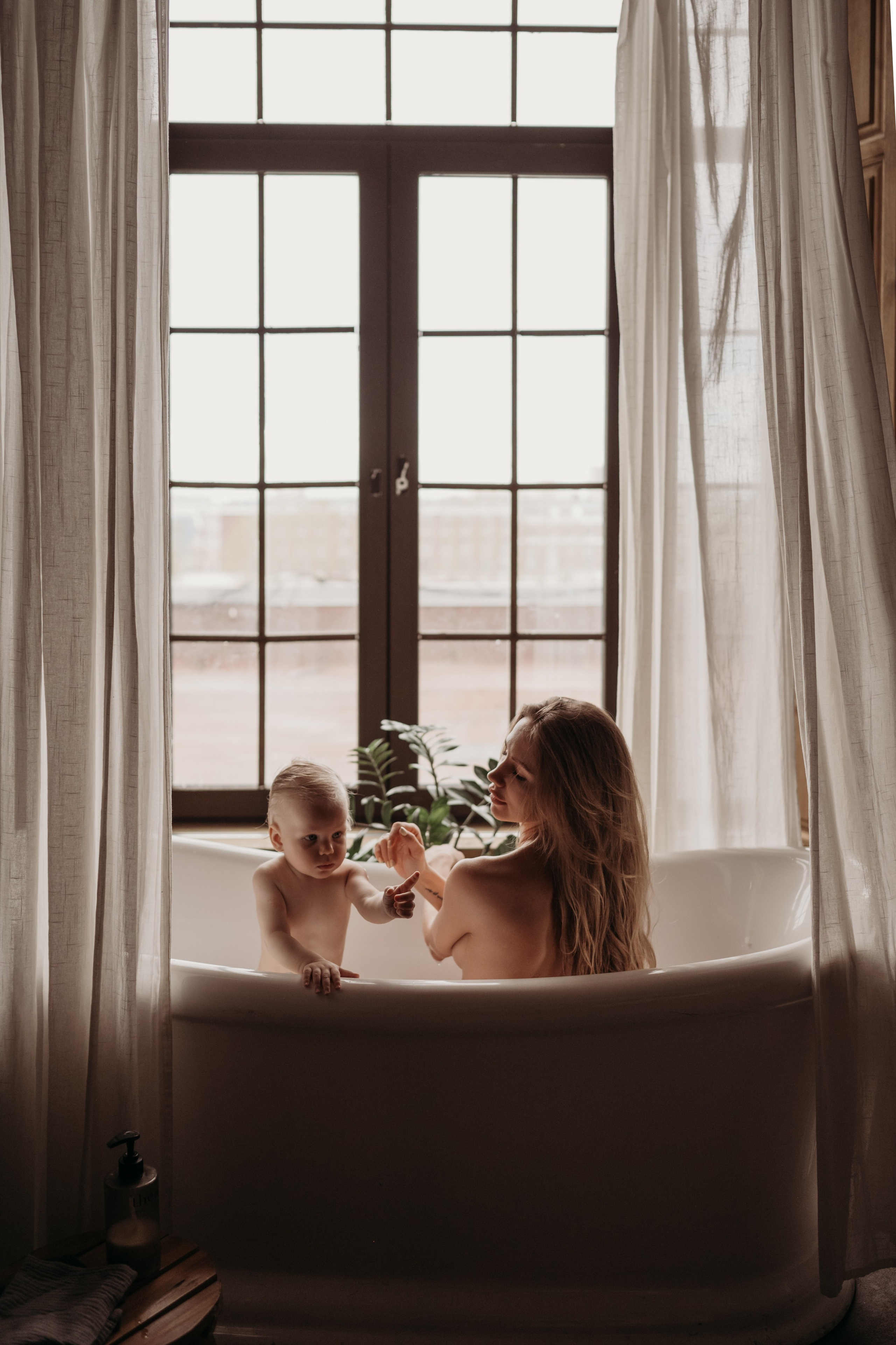 Альбина и Ева. Дьяконова Валерия семейный и детский фотограф в Санкт-Петербурге