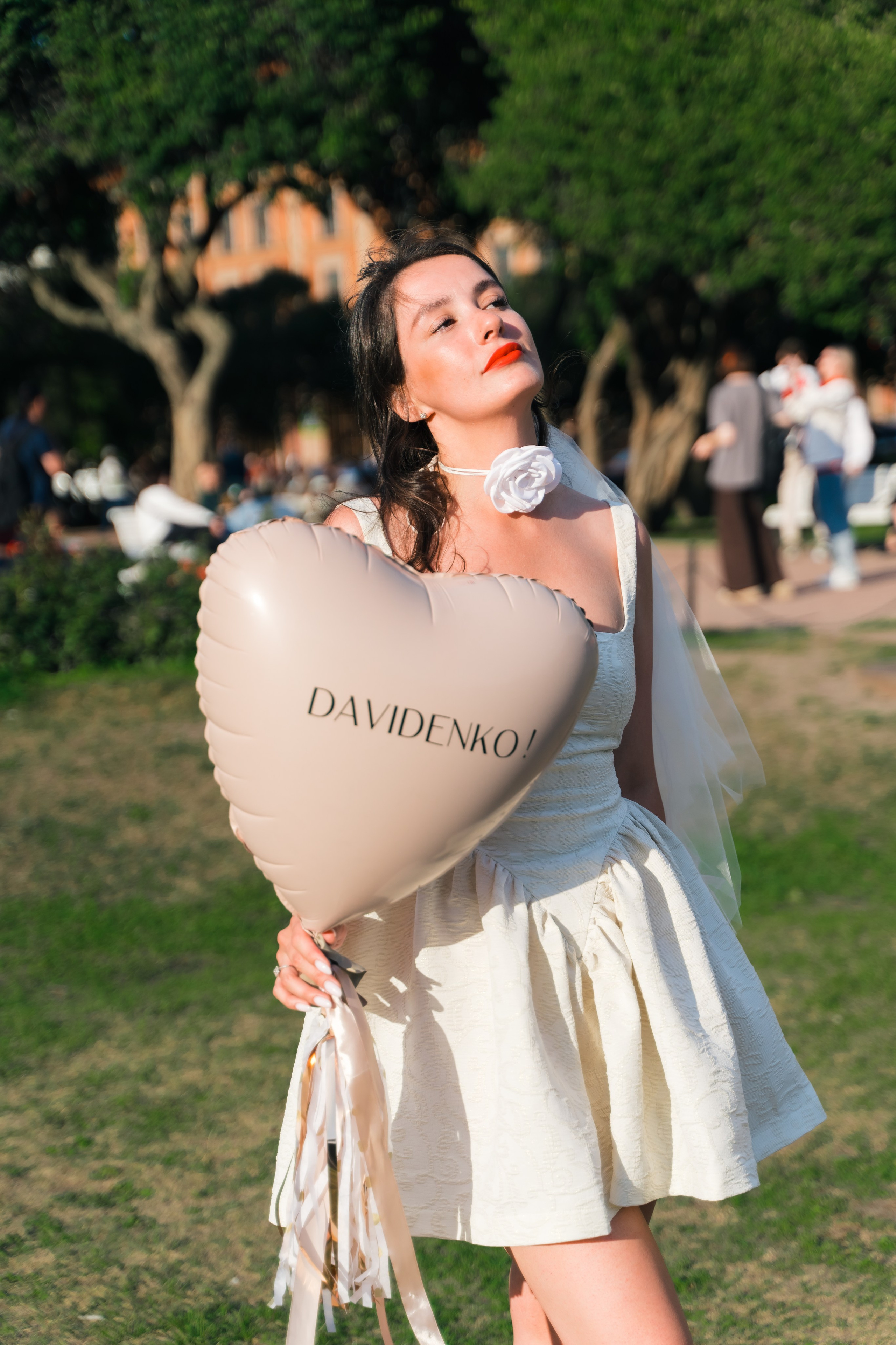 Фотосъемка девичника, встреча девушек, веселые женские портреты