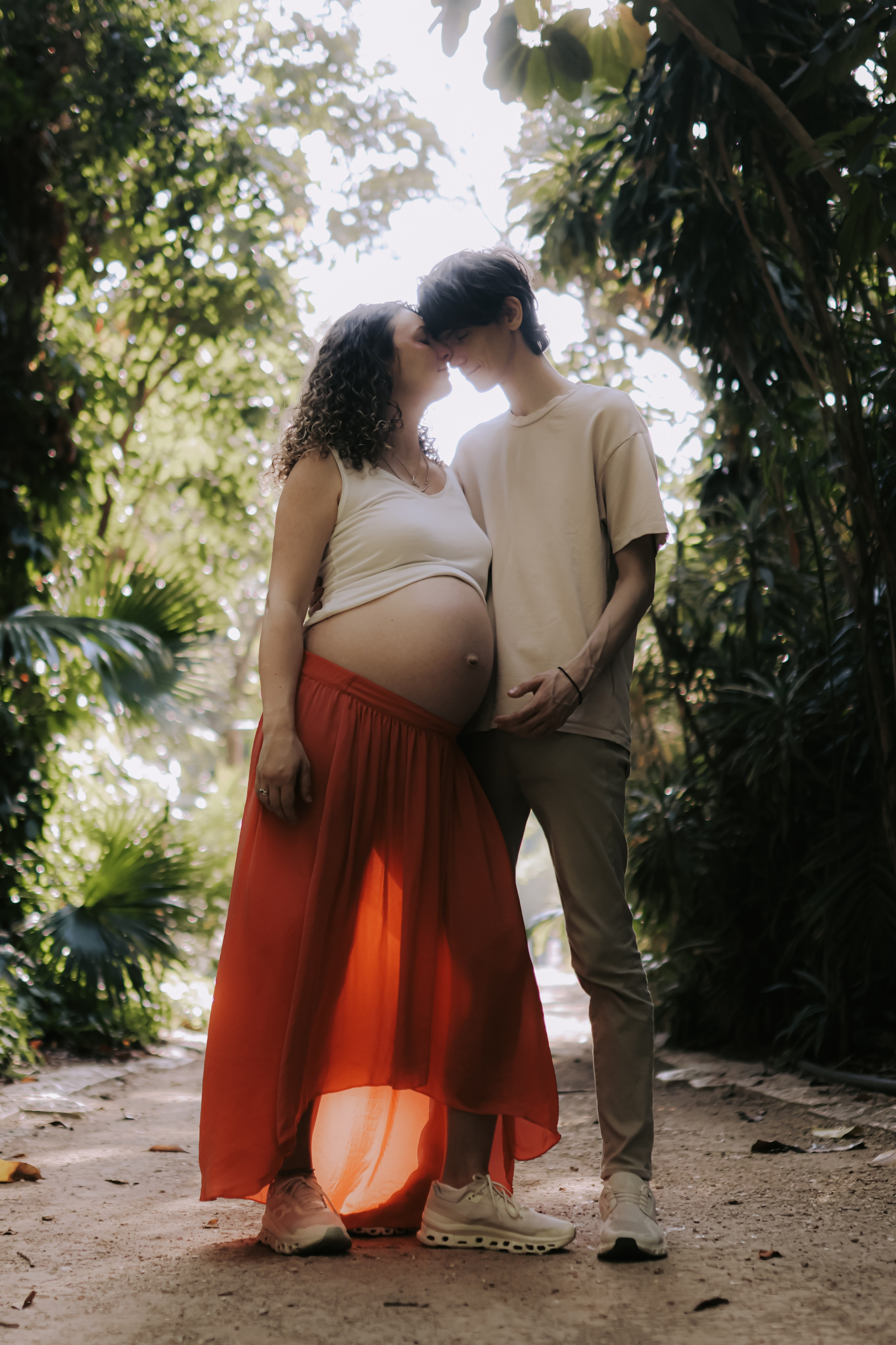 Kate and Segrey, Tel Aviv | June 2026. Photographer in Israel Alice Milchin