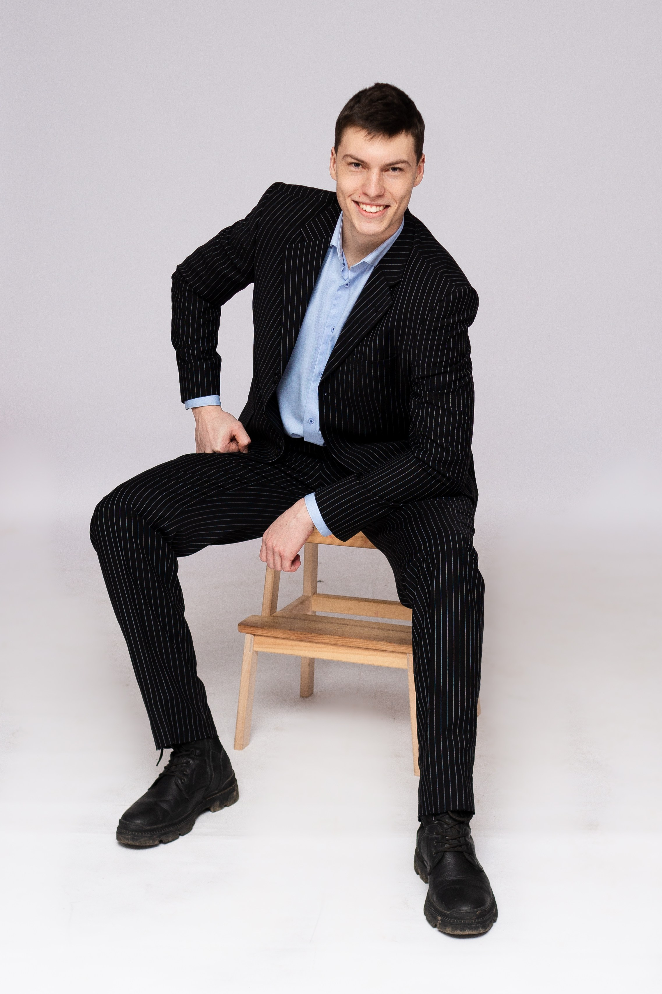 Студия. Выпускники Старшая школа. Выпускные Альбомы и Фотосессии п. Кавалерово