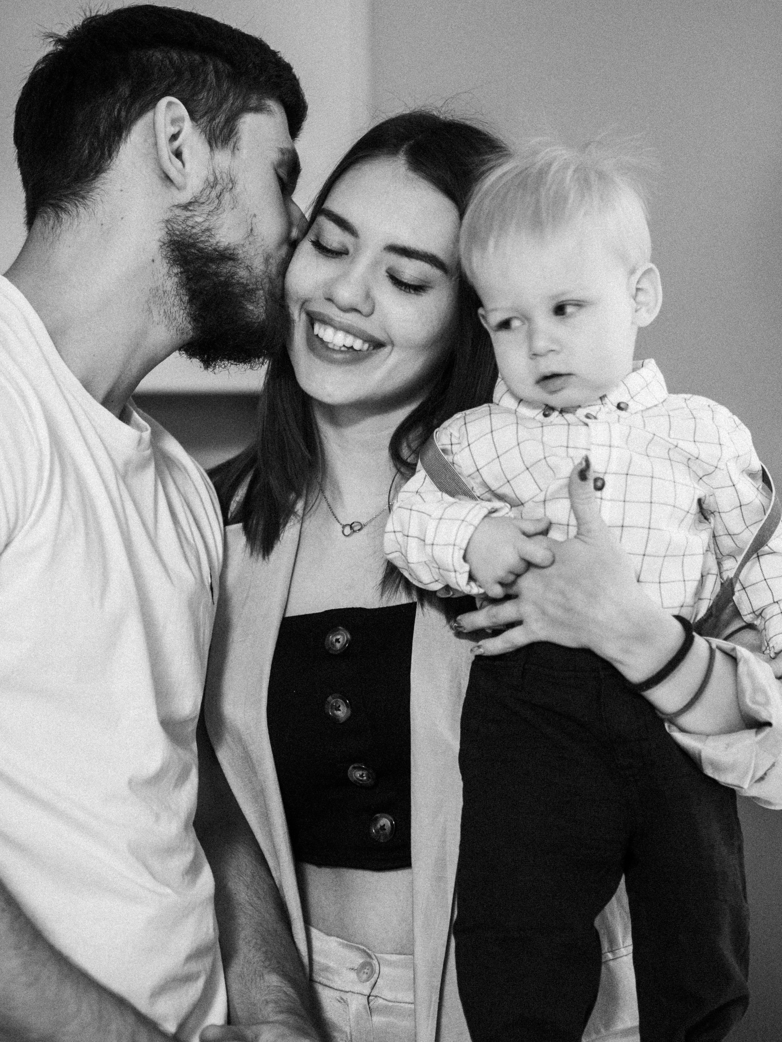 Лёня, Лера и Матвей дома. Семейный и свадебный lifestyle-фотограф в Москве Мария Петрова