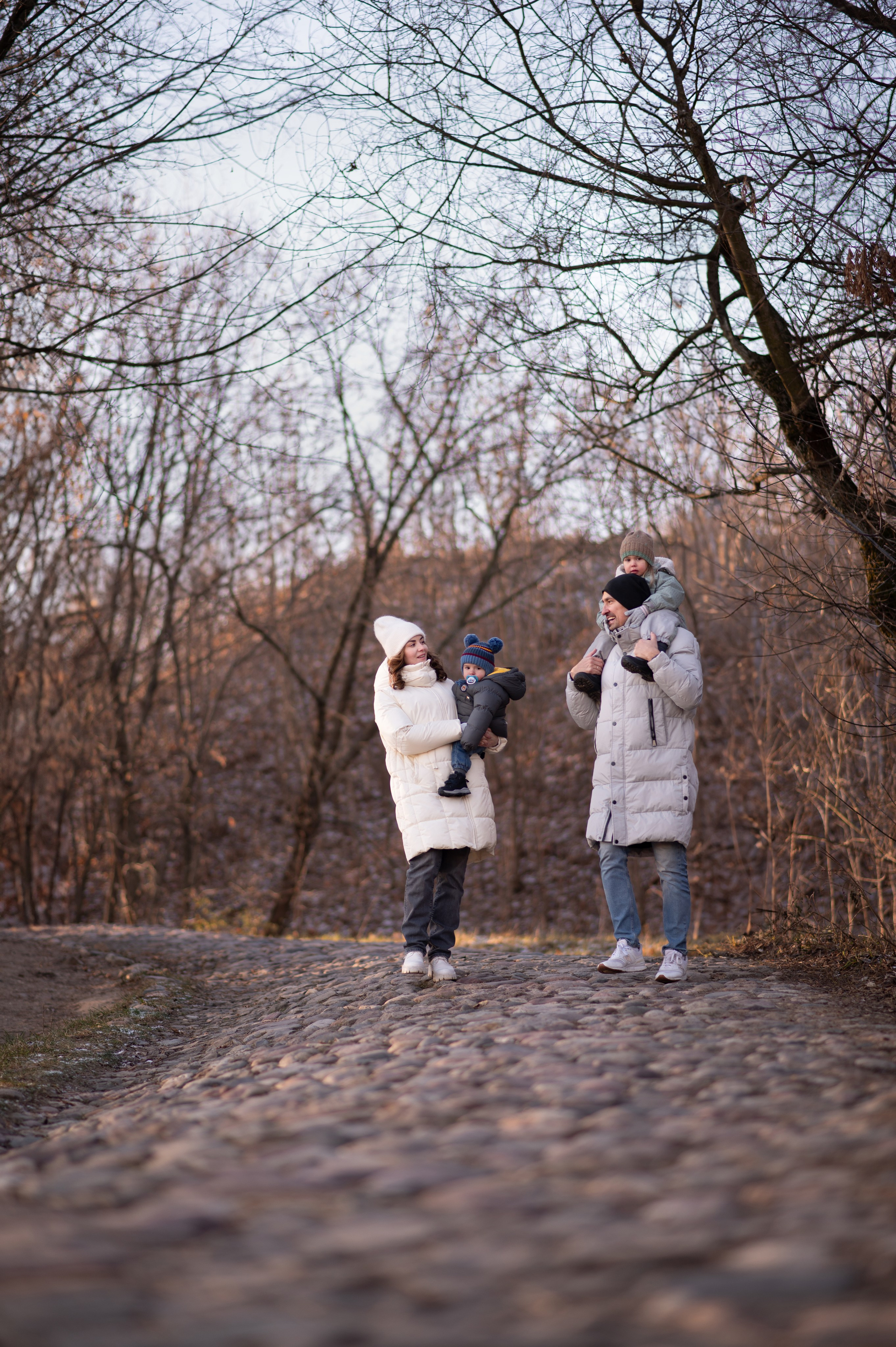Семейная съемка на природе. Семейный и детский фотограф в Москве Анна Оськина