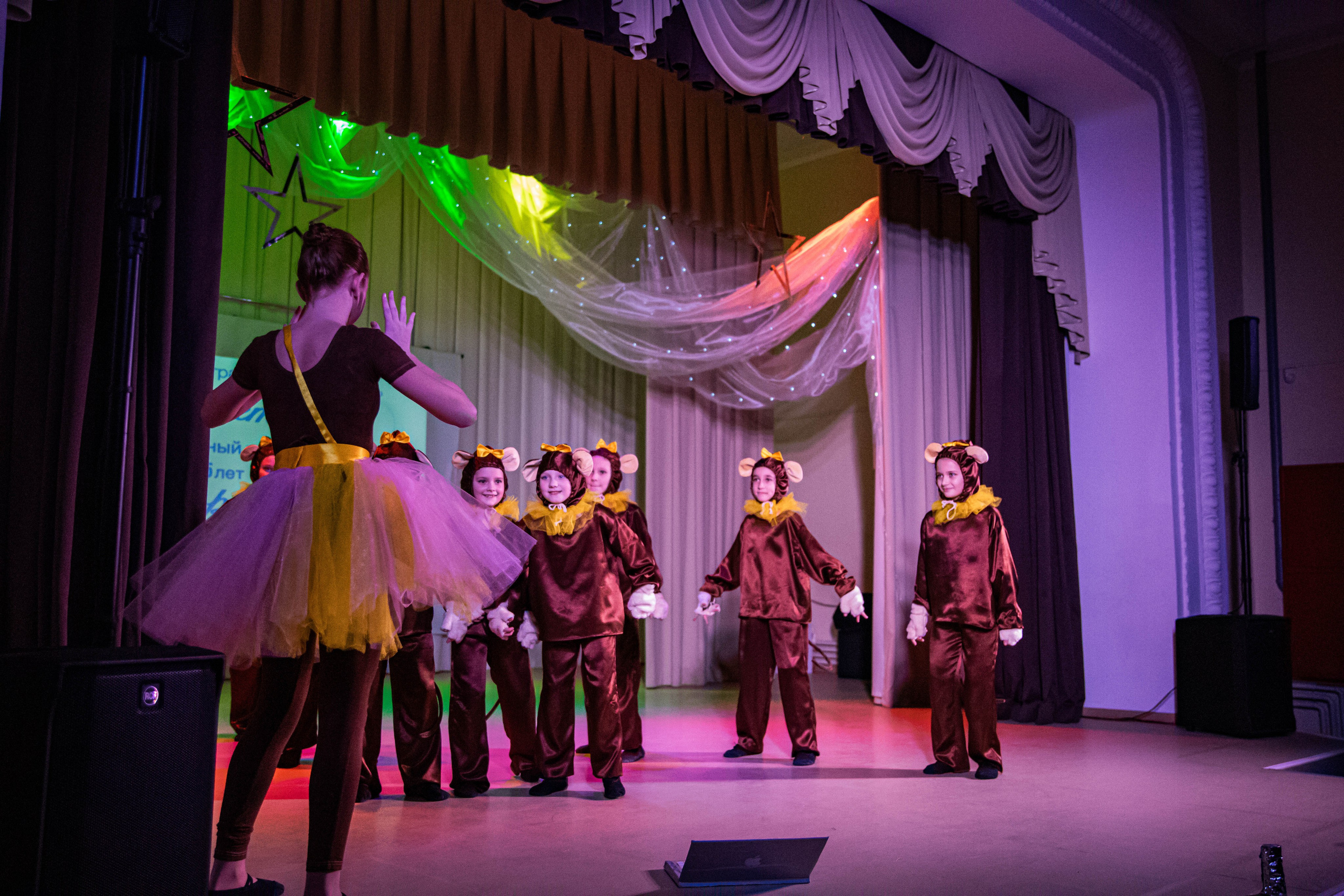 «Конфетти» Юбилейный концерт «Твори Добро». Фотограф Дарья Маташкова