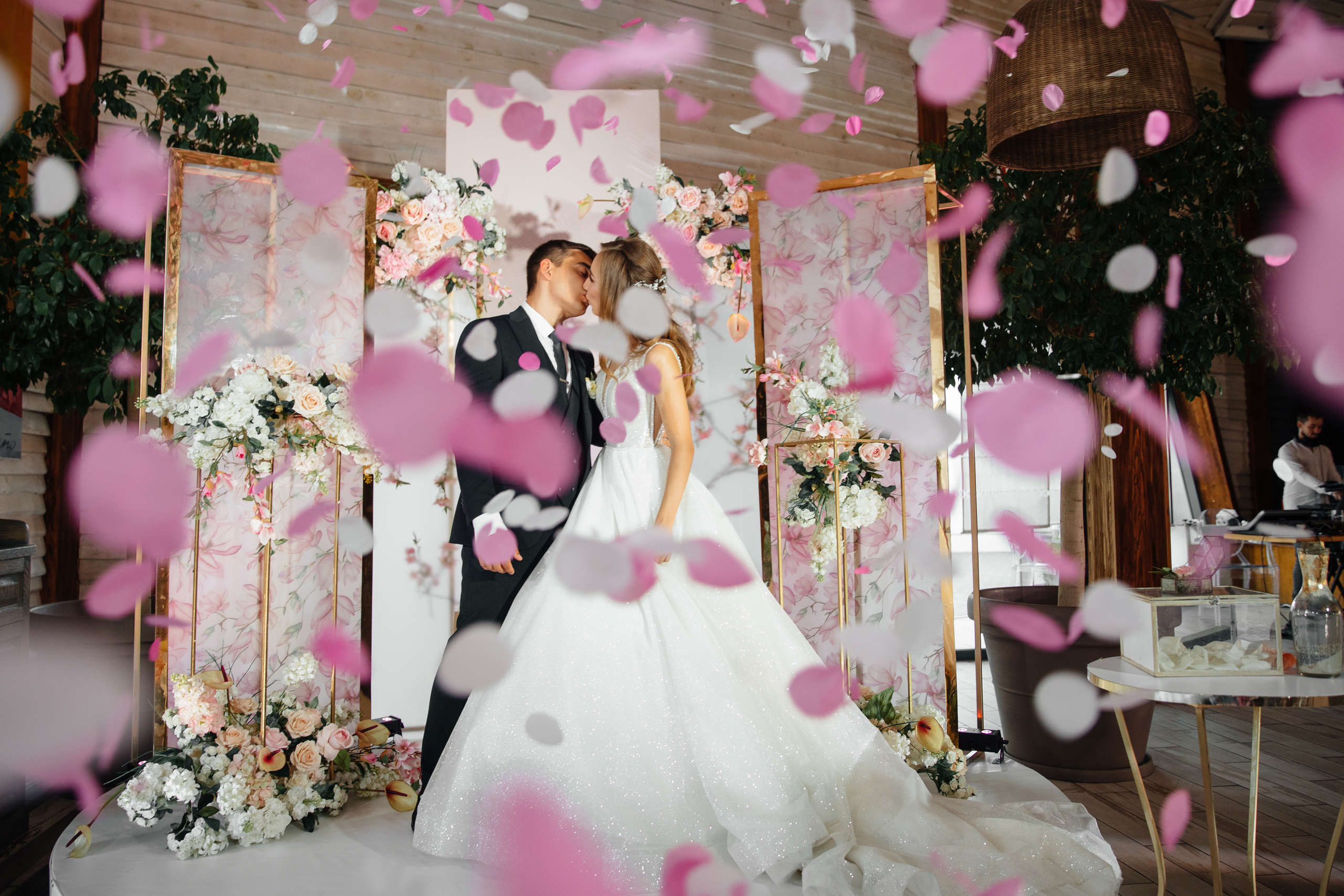 Анонс свадьбы Кристины и Никиты. Свадебный фотограф Васильченко Сергей