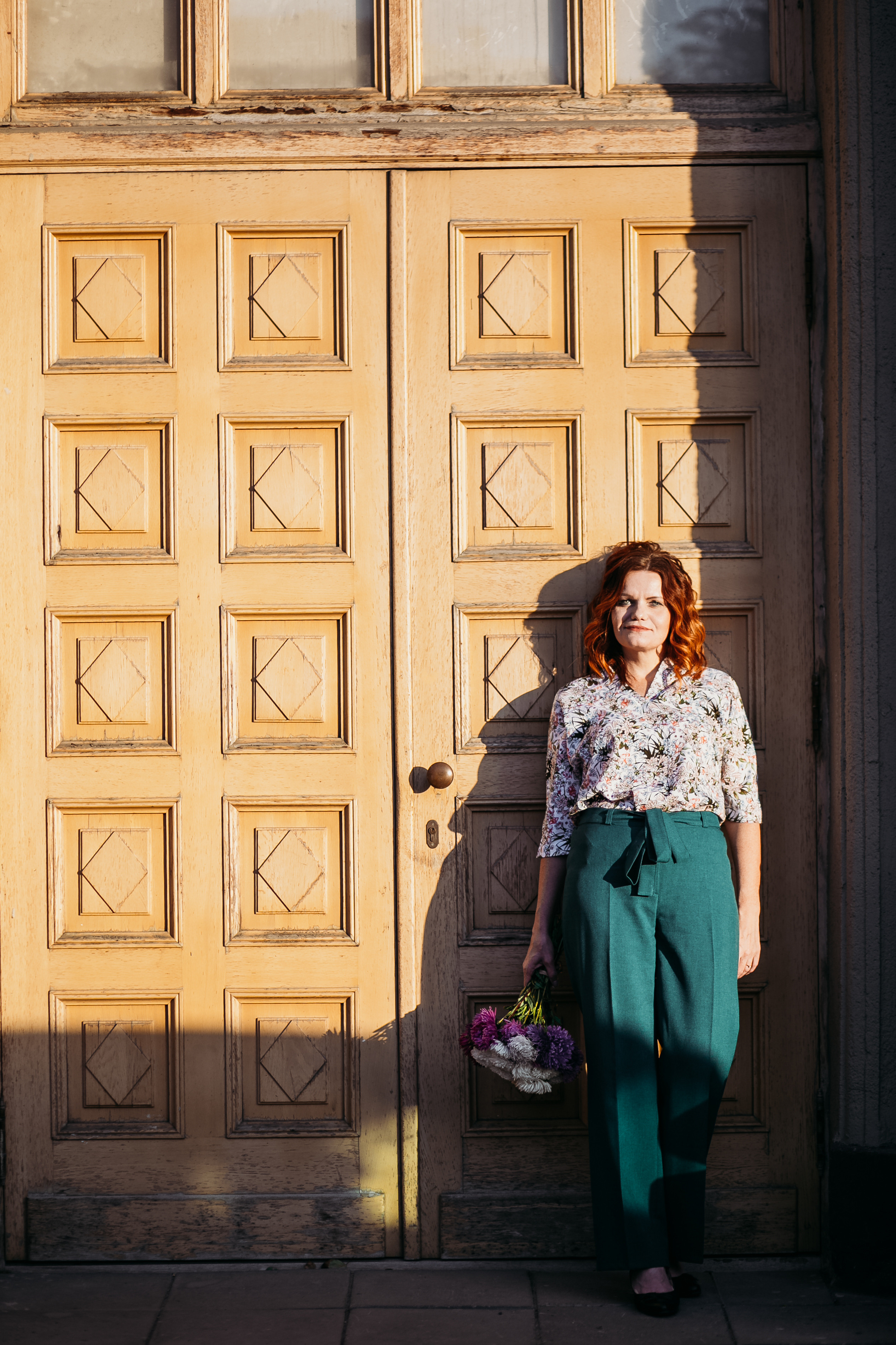 Осень у оперного). Фотограф в  г. Новосибирск