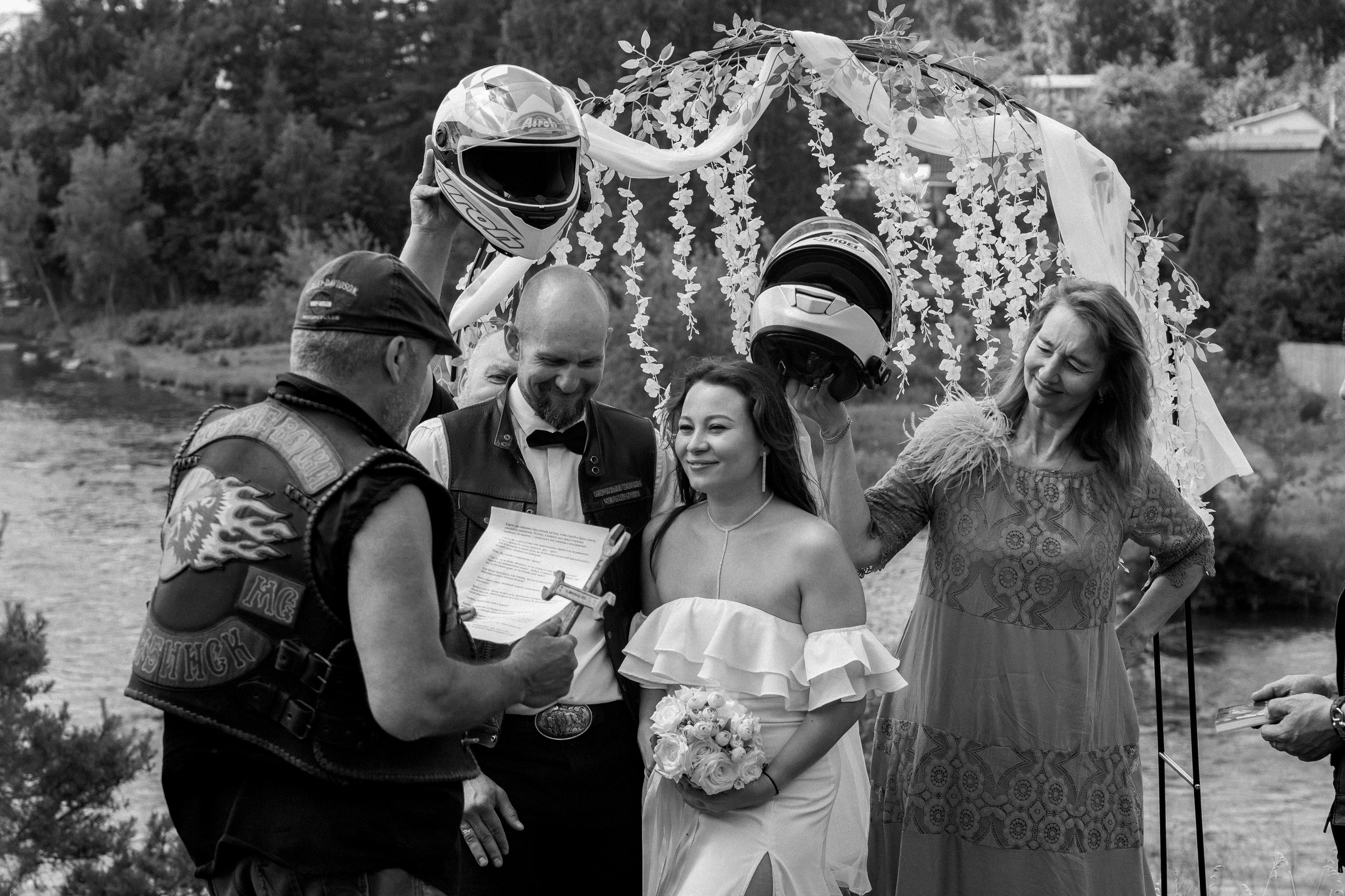 Дарья и Сергей (летний свадебный репортаж). Эстетичная фото- и видеосъёмка Ирина Арсентьева. Челябинск и весь мир