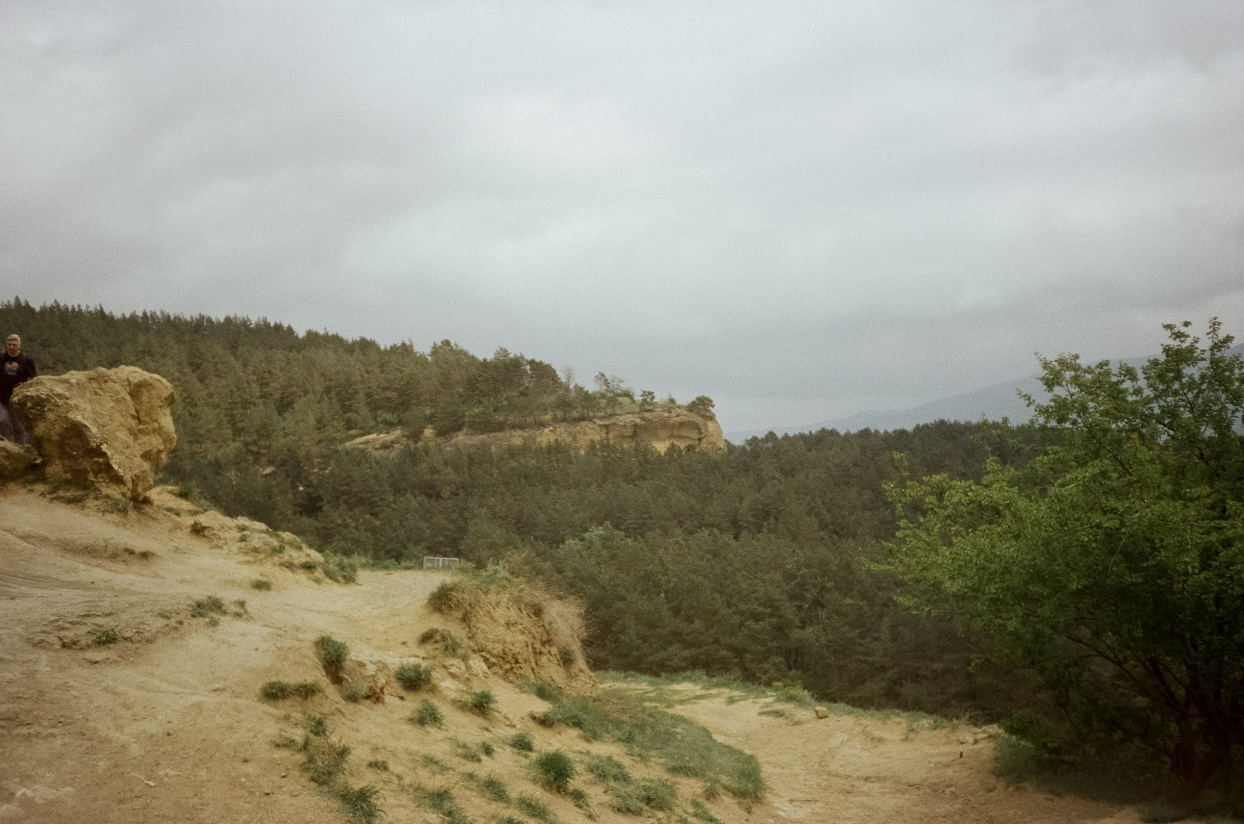 Дорога к Джилы-Су и туманные пейзажи в горах. Гора-кольцо. Фотограф-документалист Мария Осокина