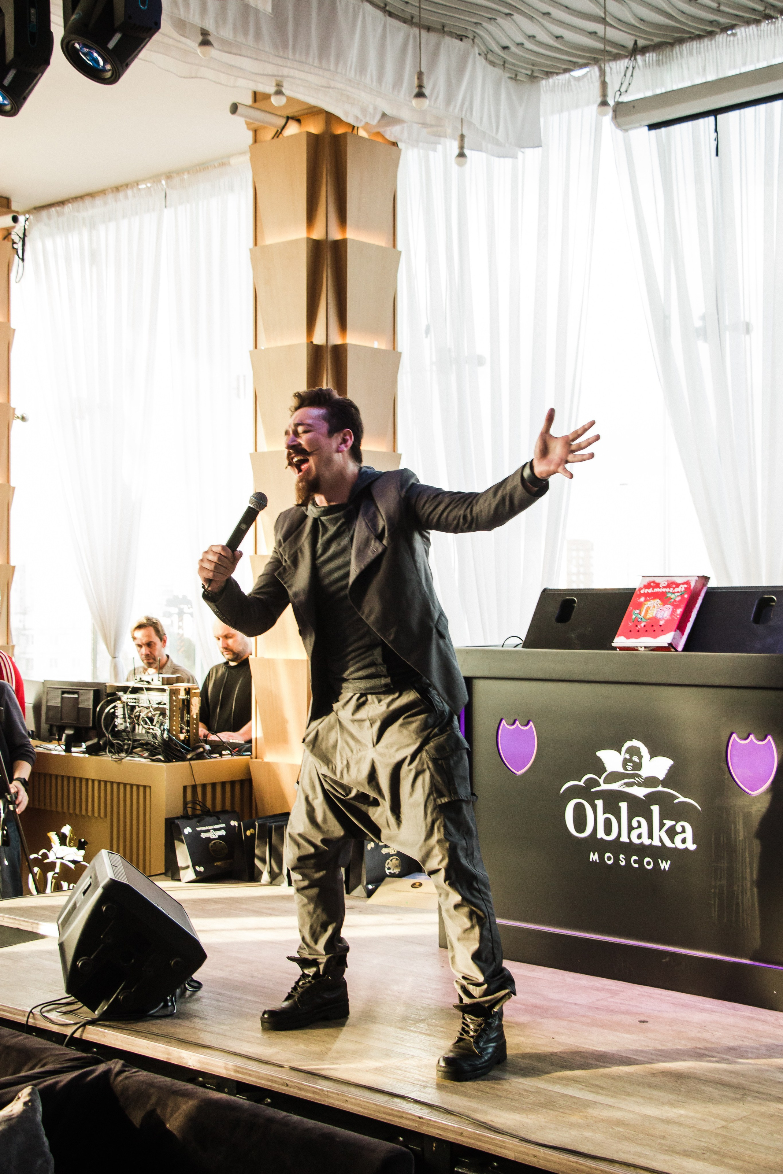 День премьер в ресторане OBLAKA Moscow. Фотограф в спб Александр Потапов
