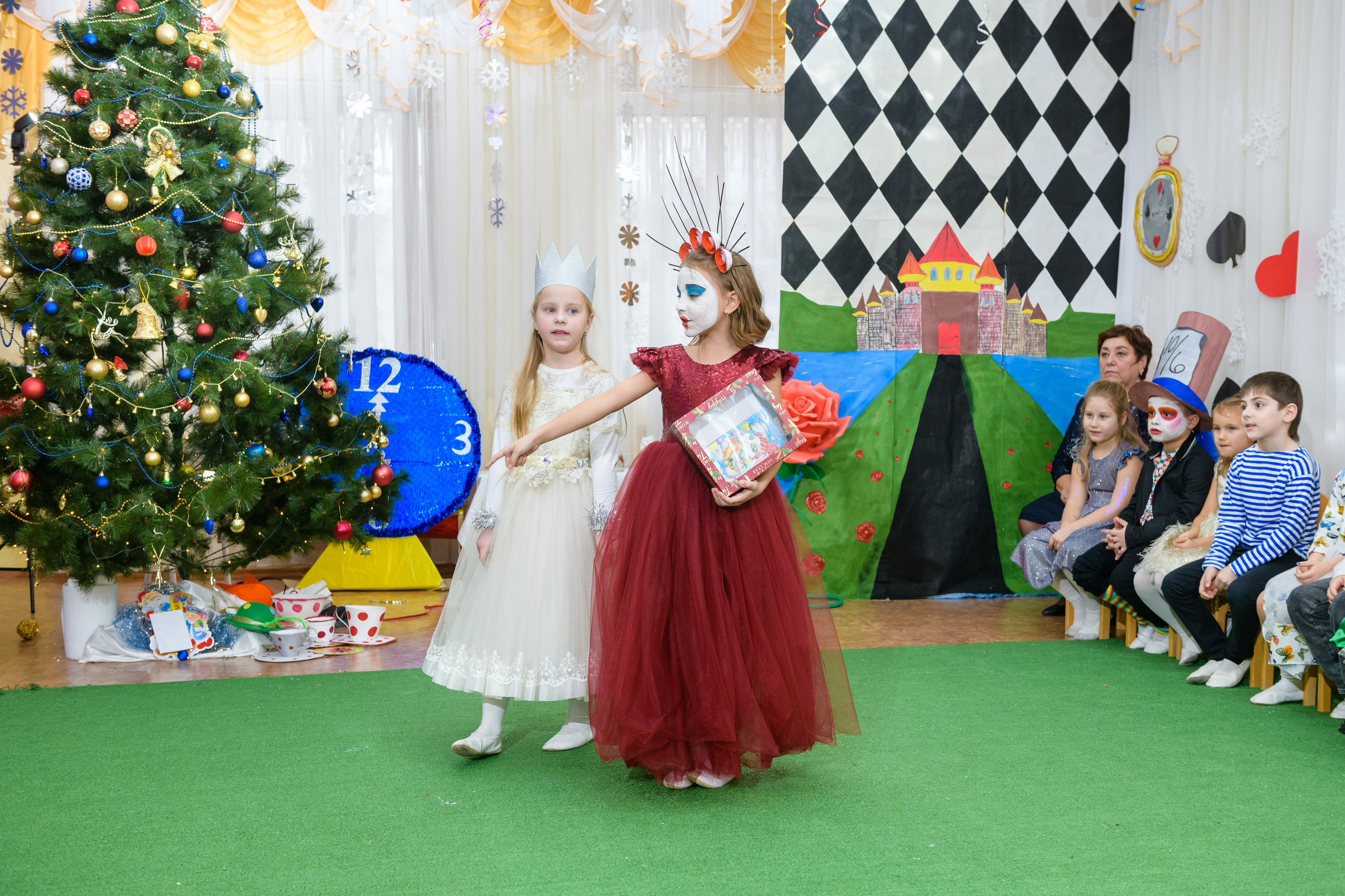 Утренник в детском саду. Фотограф в Ростове-на-Дону Маркер Елена