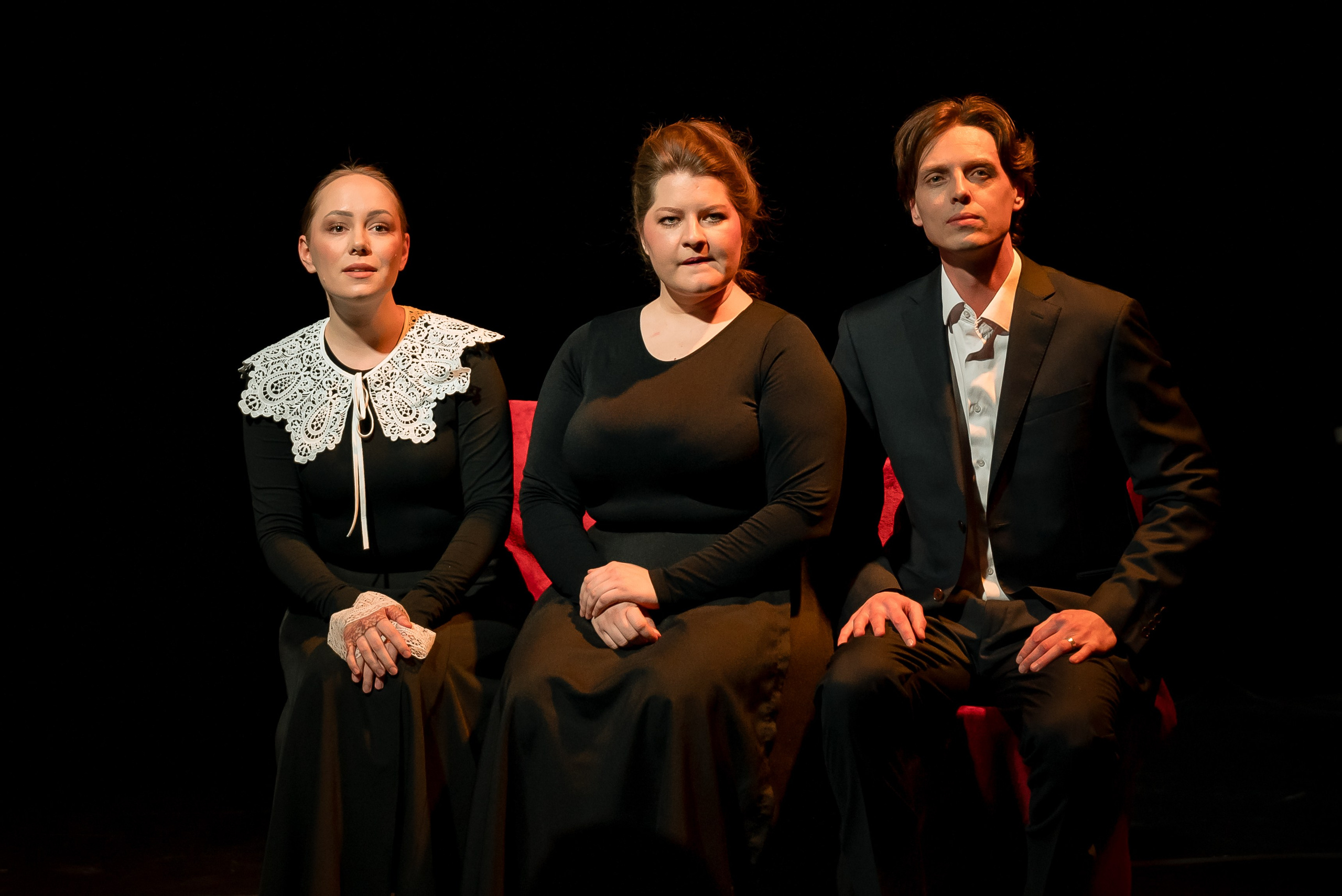 Около театральные истории. Фотограф Карина Шарова Москва