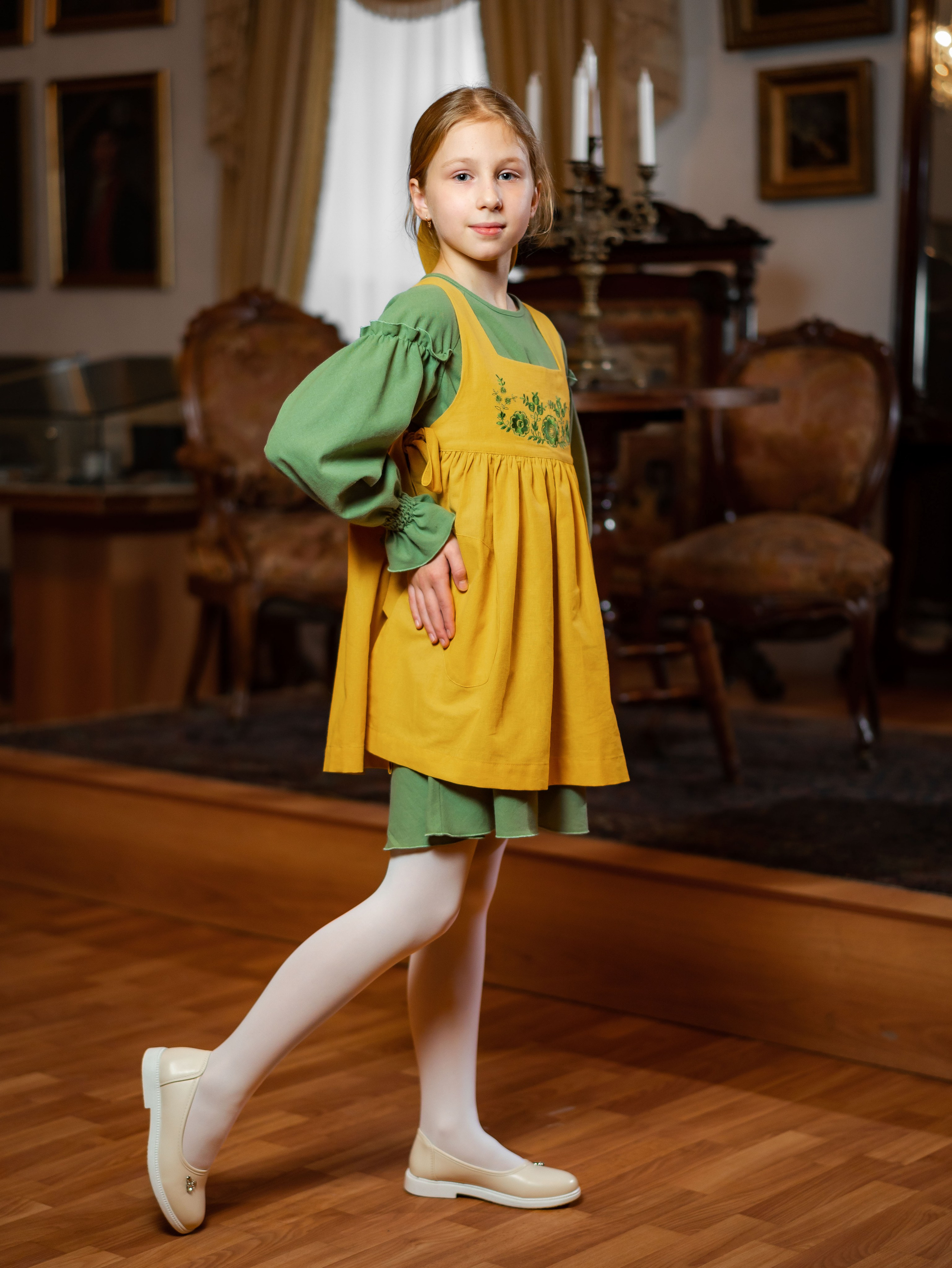 Показ одежды в рамках выставки «105. Лучшее». Фотограф Москва