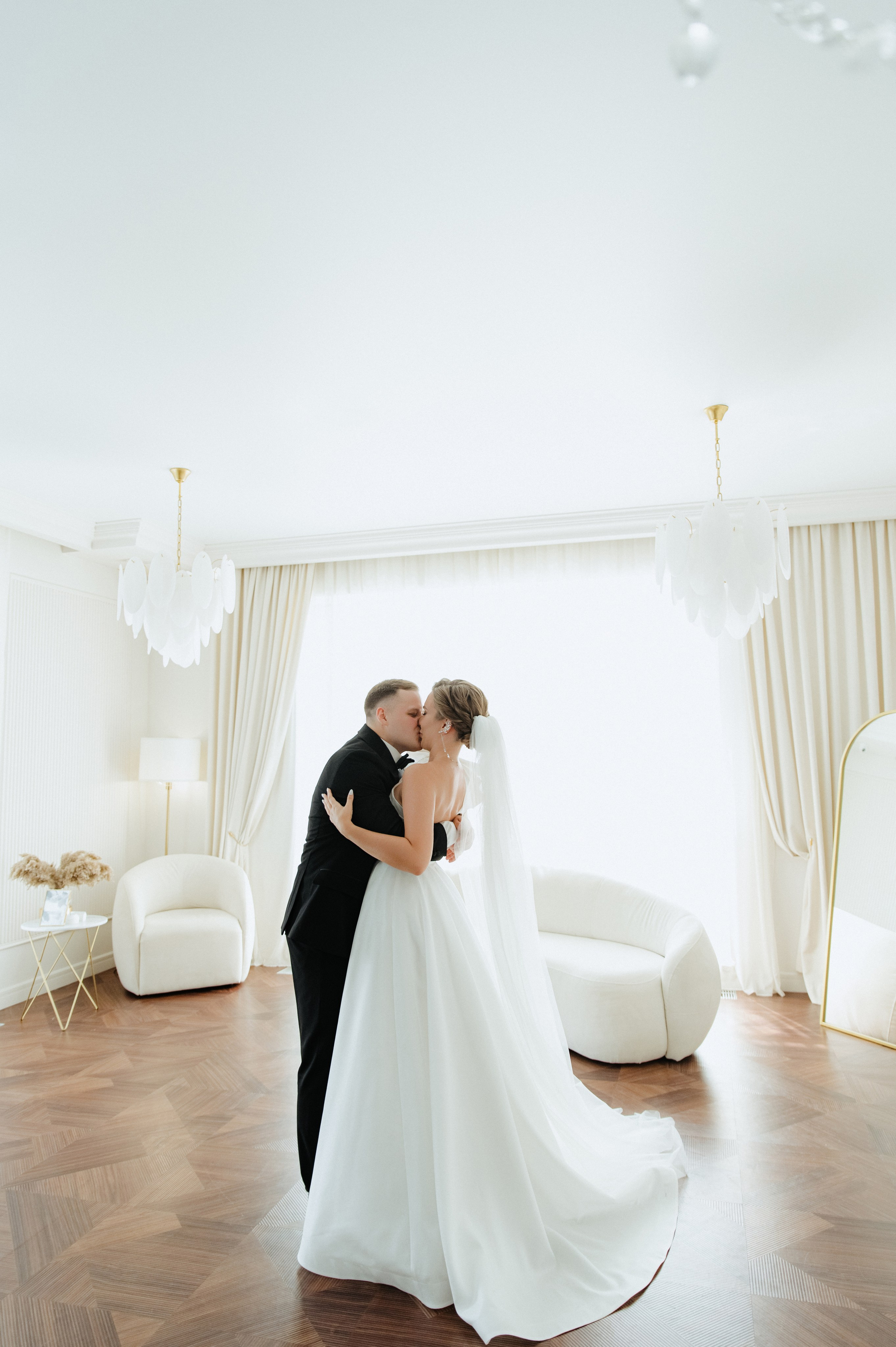 Иван и Анастасия. Свадебный и портретный фотограф в Тюмени Женя Черемнова