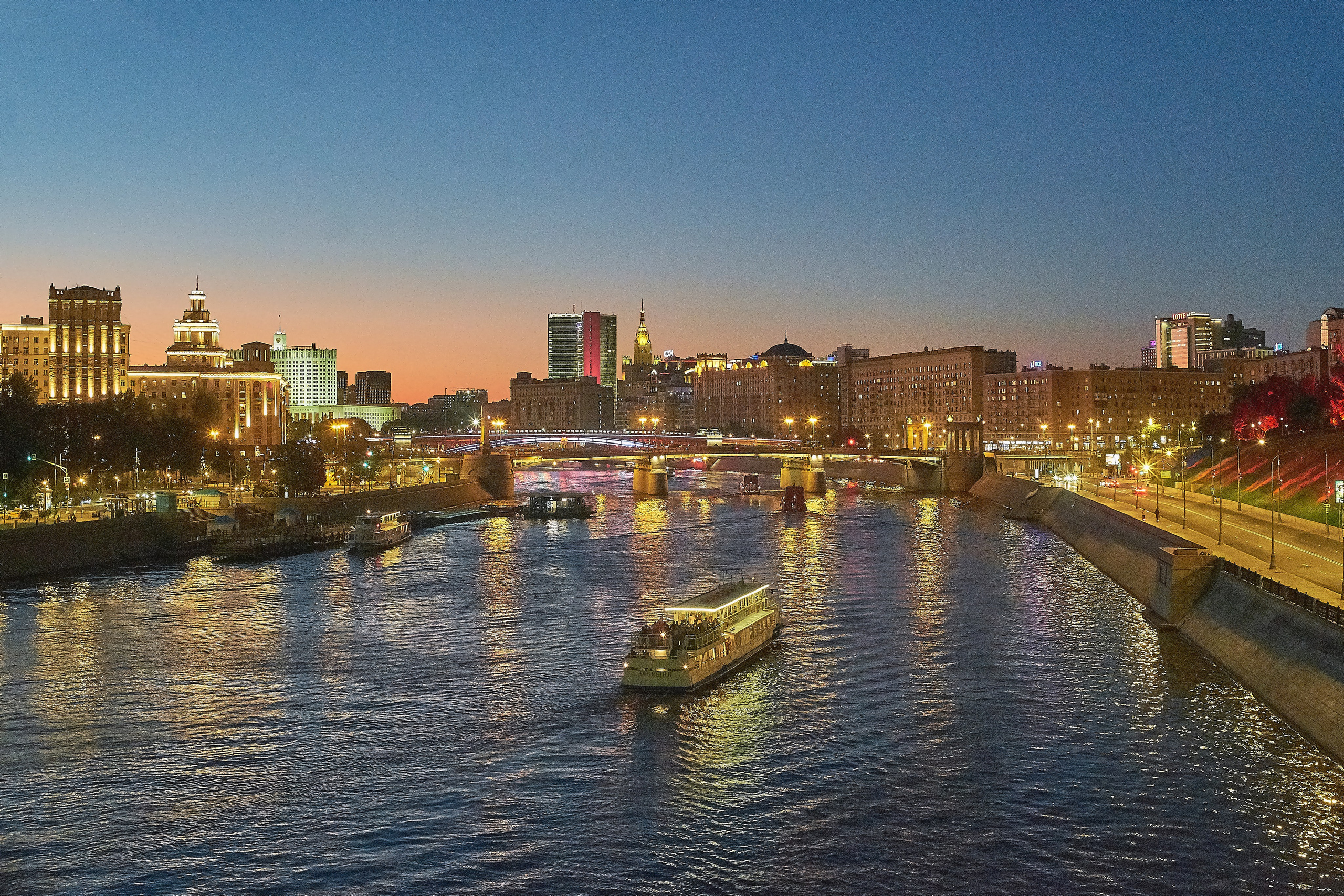 Urban Scapes Photography. The Website of the Photographer Vitaly Deni