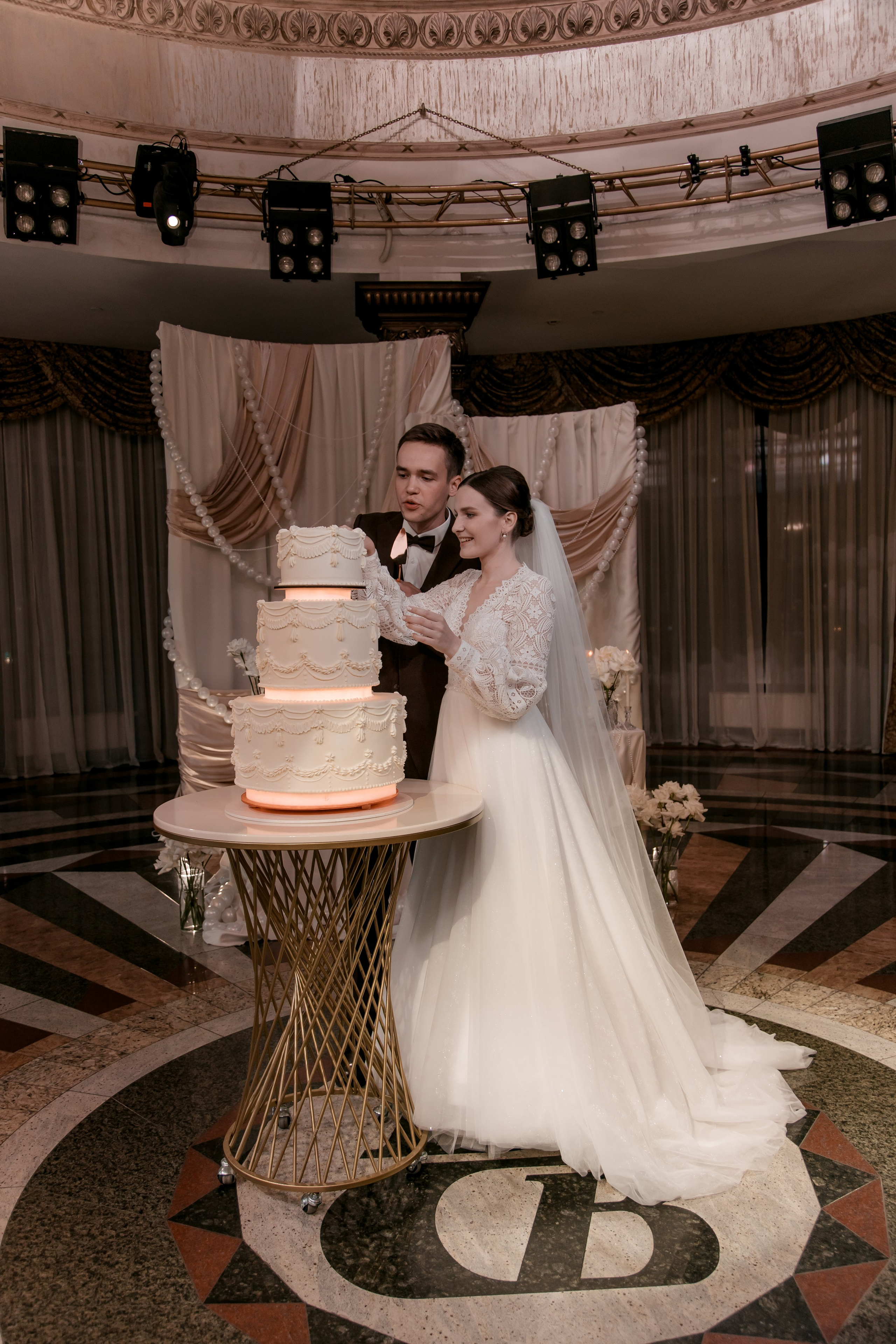 Александра и Арсений. Свадебный фотограф Челябинск