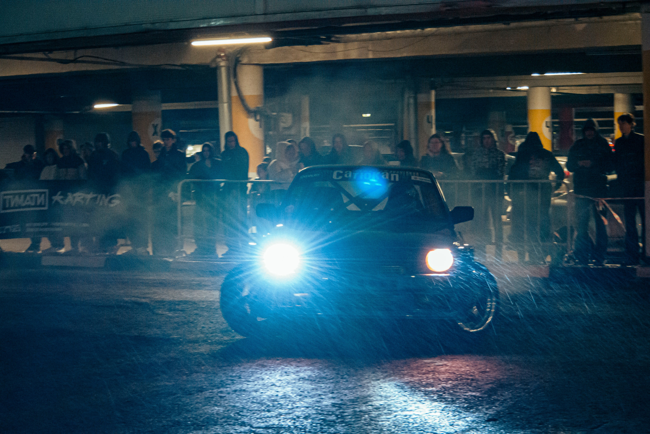 Auto. Фотограф Евгения Саботаж в г. Москва