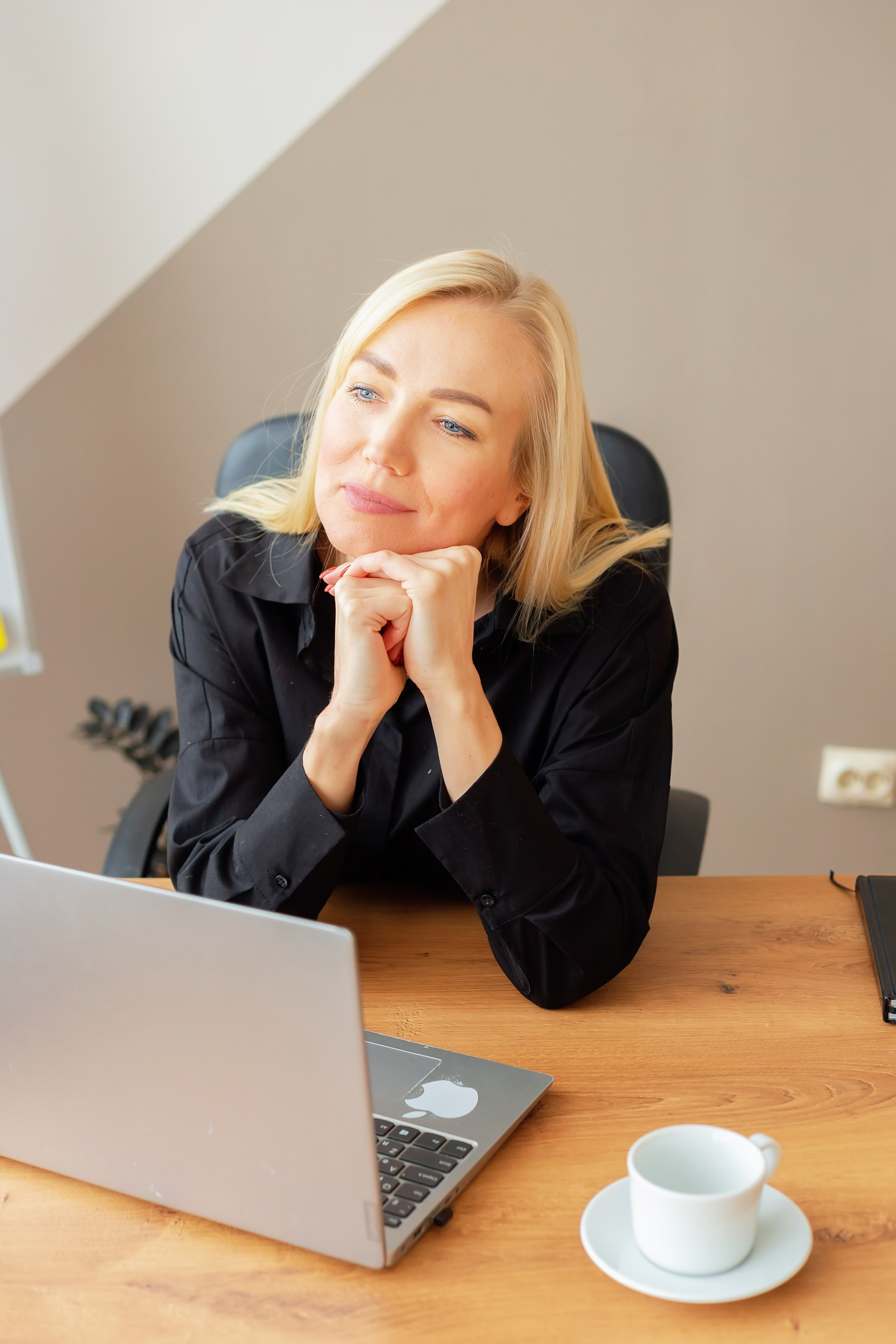 Портретная фотосъемка для HR руководителя в СПБ, Деловой образ для личного бренда. Портретные фотосессии, контент-съемки, репортаж