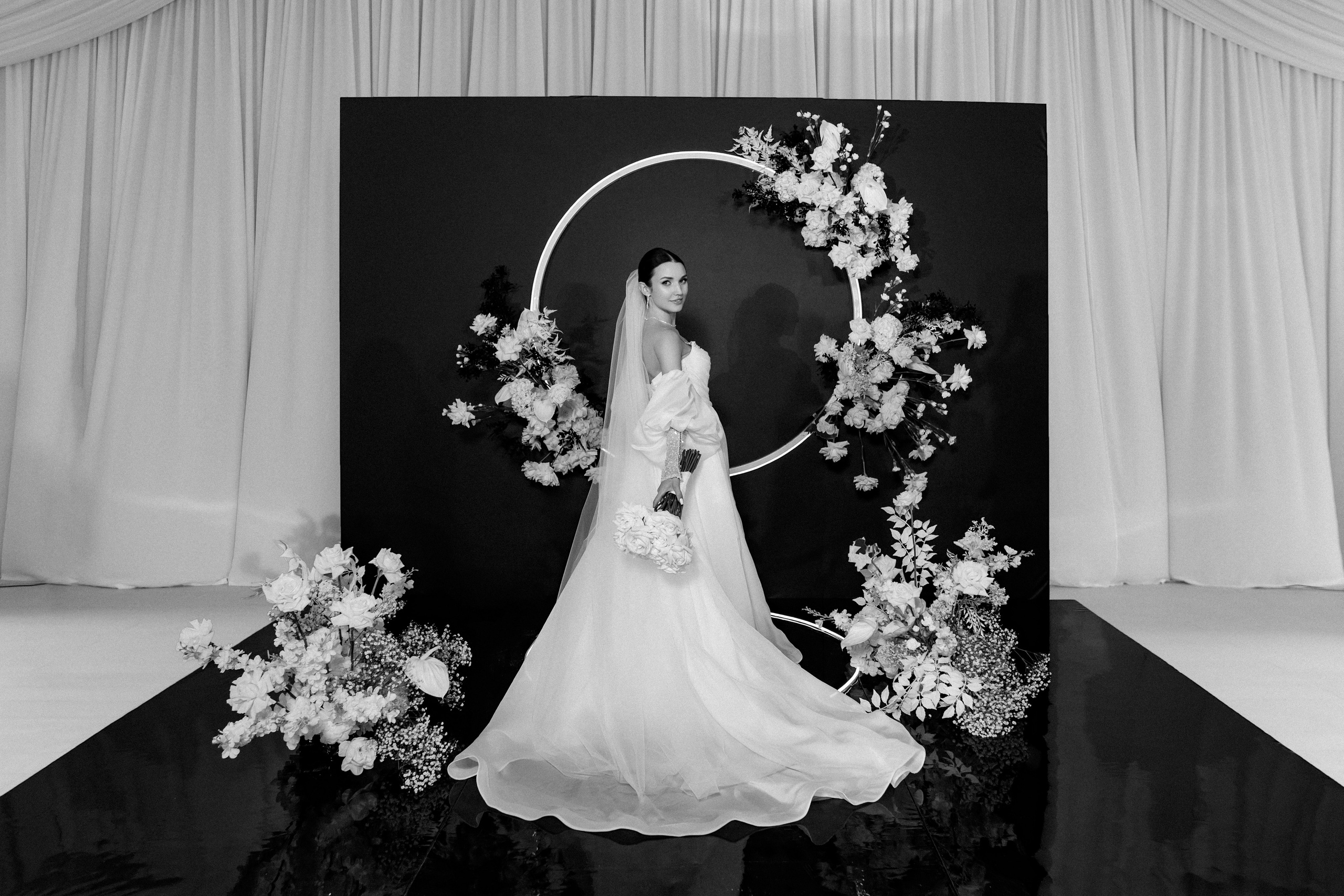 Сергей и Ира — Анонс свадьбы. Свадебный фотограф, фотосъемка в Крыму, Севастополе, Симферополе, Ялте