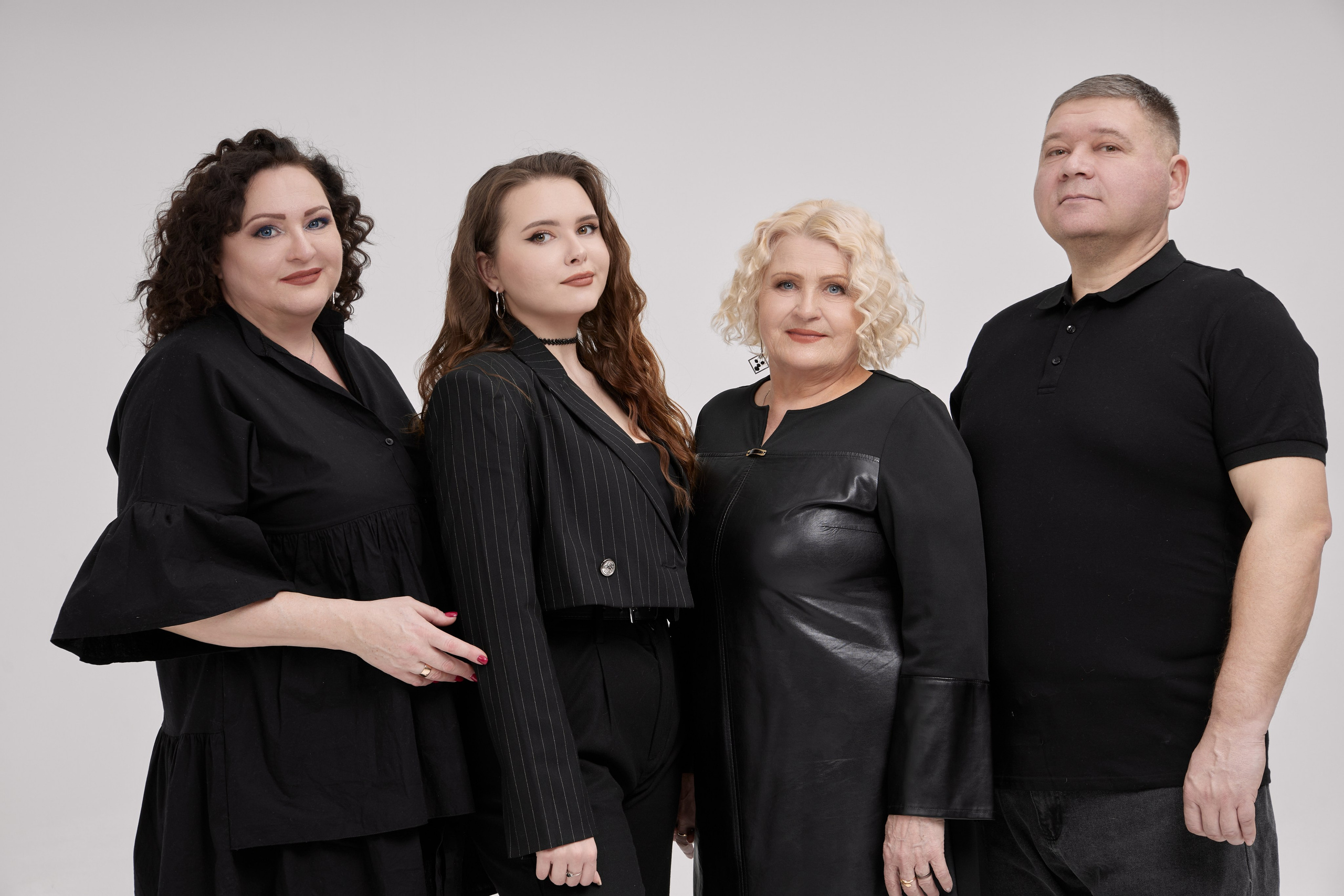 Семейная фотосессия. Фотограф и видеограф в Кургане Леонид Корнильев