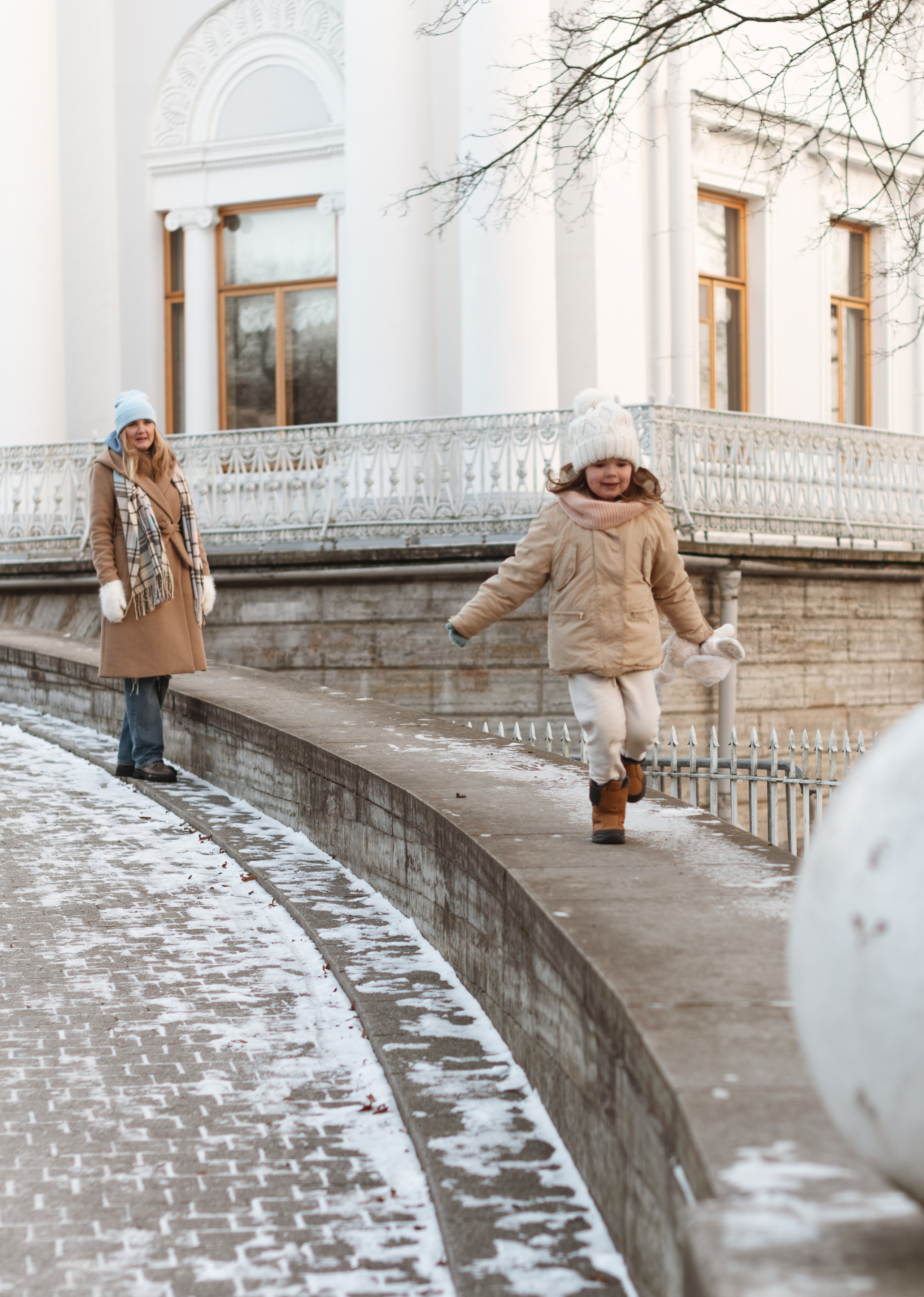 Семейная фотосессия в фотостудии Санкт-Петербург. Фотограф Санкт-Петербург Конюхова Мария
