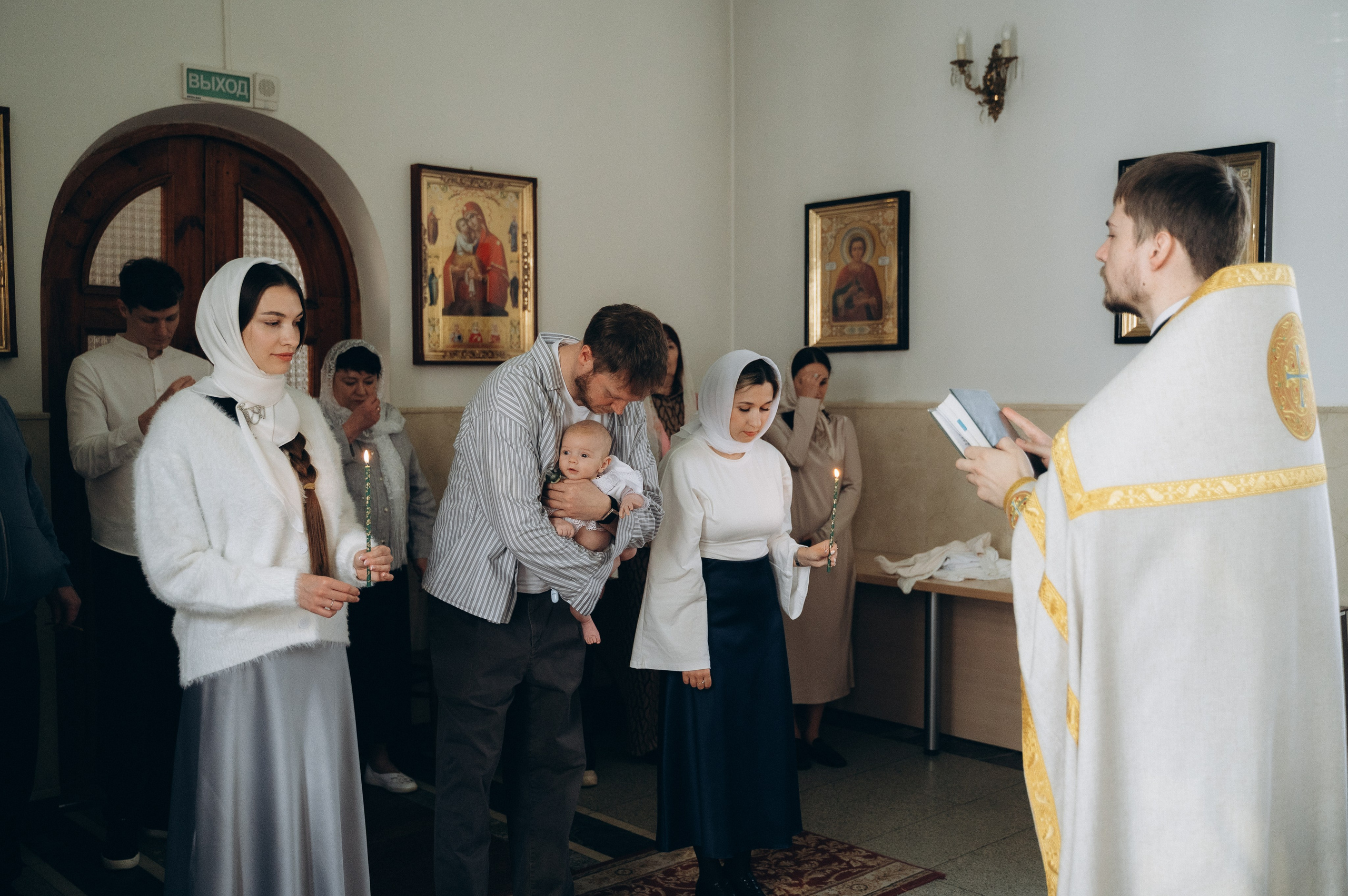Крещение Артура (Храм Марии Магдалины). Семейный фотограф в Минске Дарья Дреко