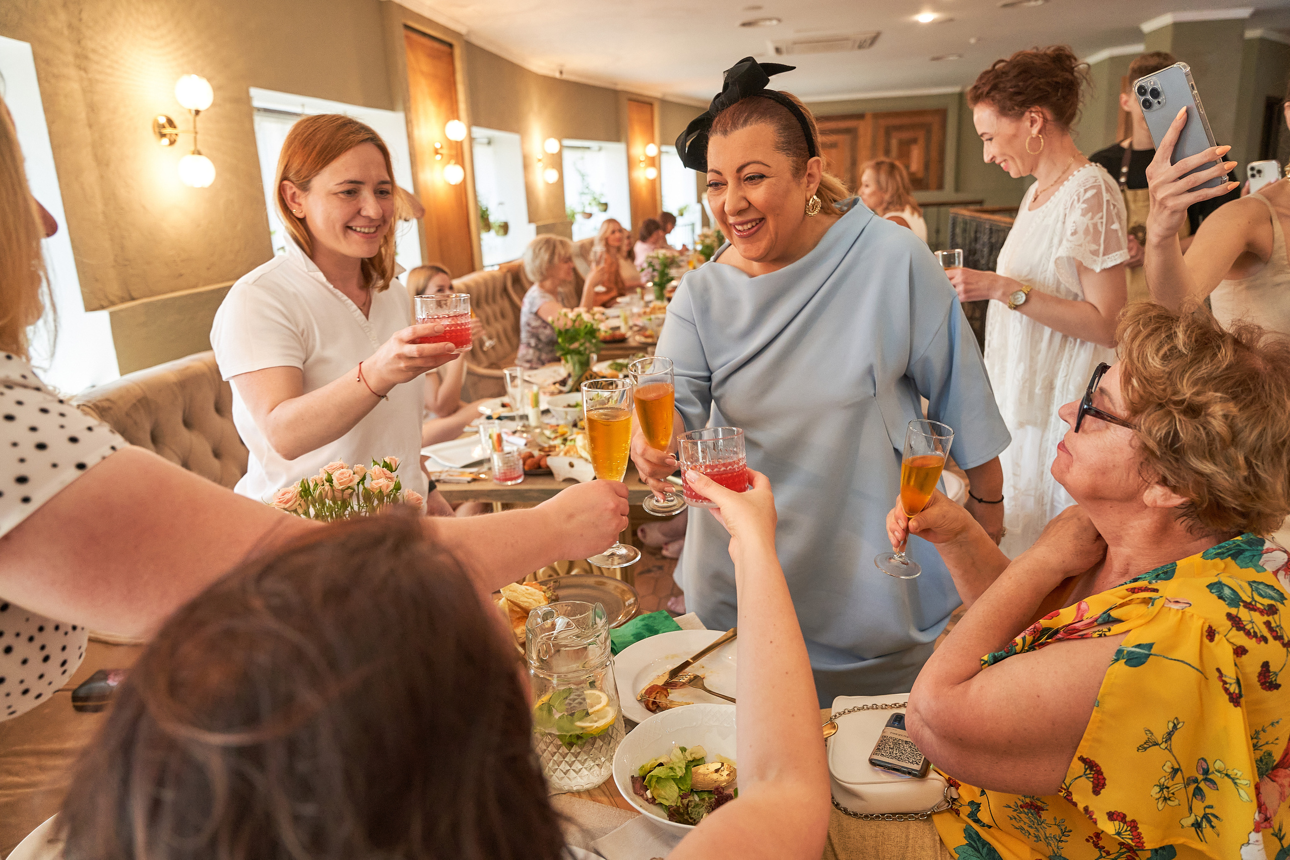 Бьюти — завтрак. 26 лет салону красоты «Марина». Фото/видео контент Москва