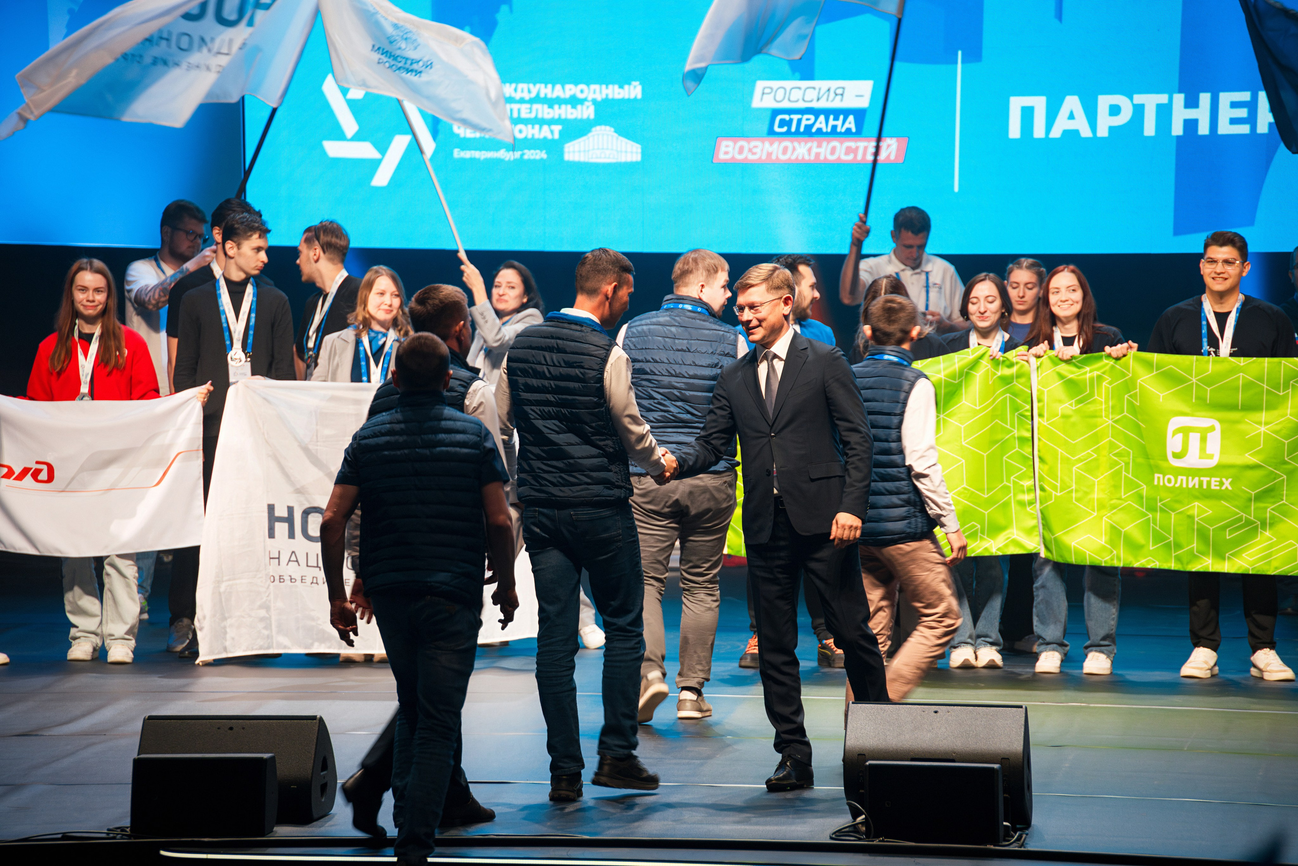 Фотосъемка строительного чемпионата в СПб | Динамичные кадры для медиа