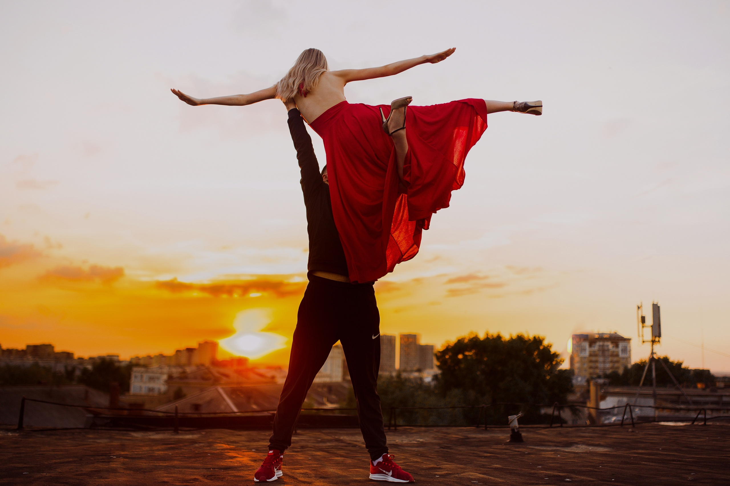 Wedding — «На крыше мира» Режиссура, фото и видео; Pavel Savin. Свадебный, семейный фотограф и видеограф в Перми Павел Савин