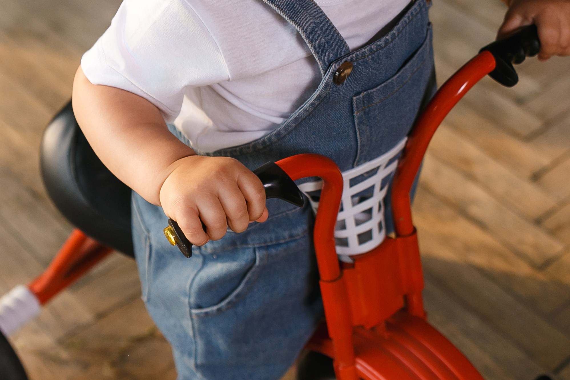 Тройняшки в ромашках. Событийный фотограф Максим Бескоровайновнов