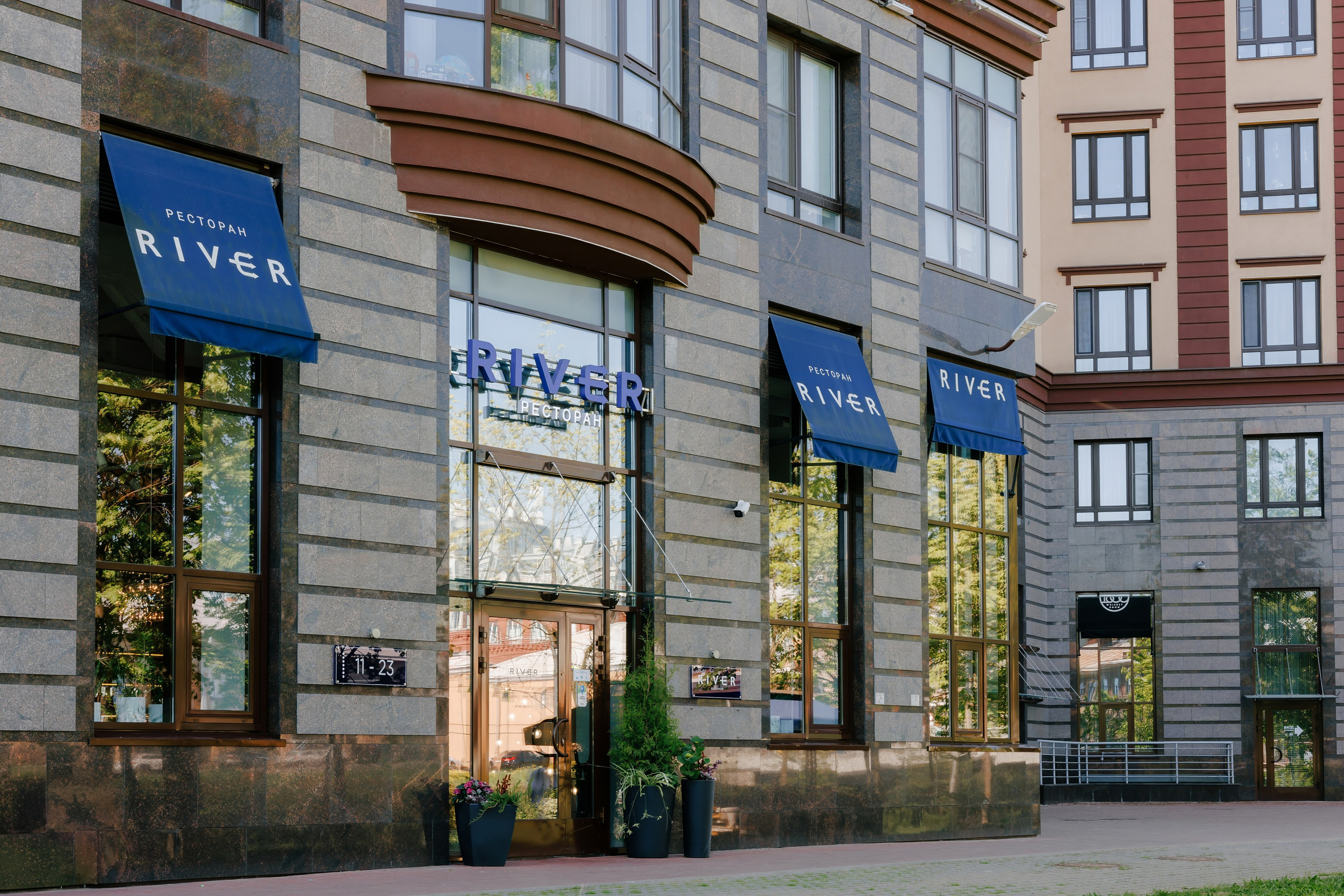 River & Wine Story. Репортажный фотограф в Санкт-Петербурге Жолудев Владислав