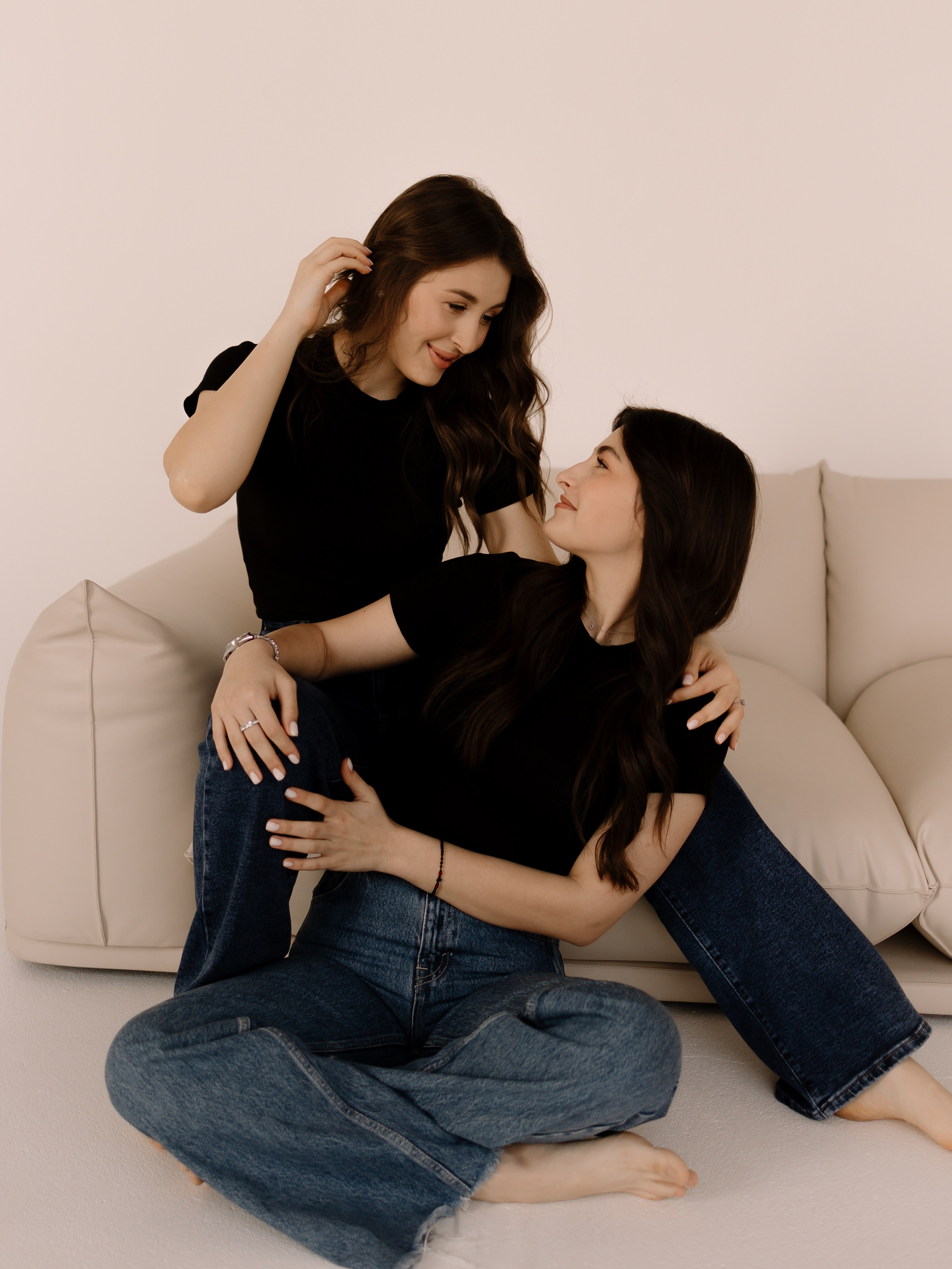 Мама и взрослые дочки. Семейный фотограф в Краснодаре Храмова Анна