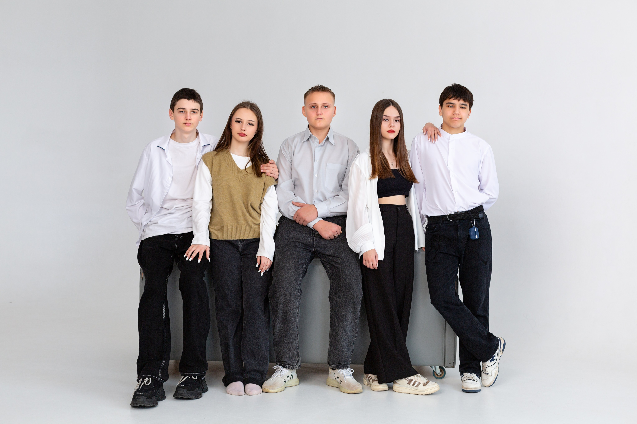 Фотоальбомы СТАРШЕКЛАССНИКИ. Студия «Фокус» детская фотография Ольги Поповой г. Бийск