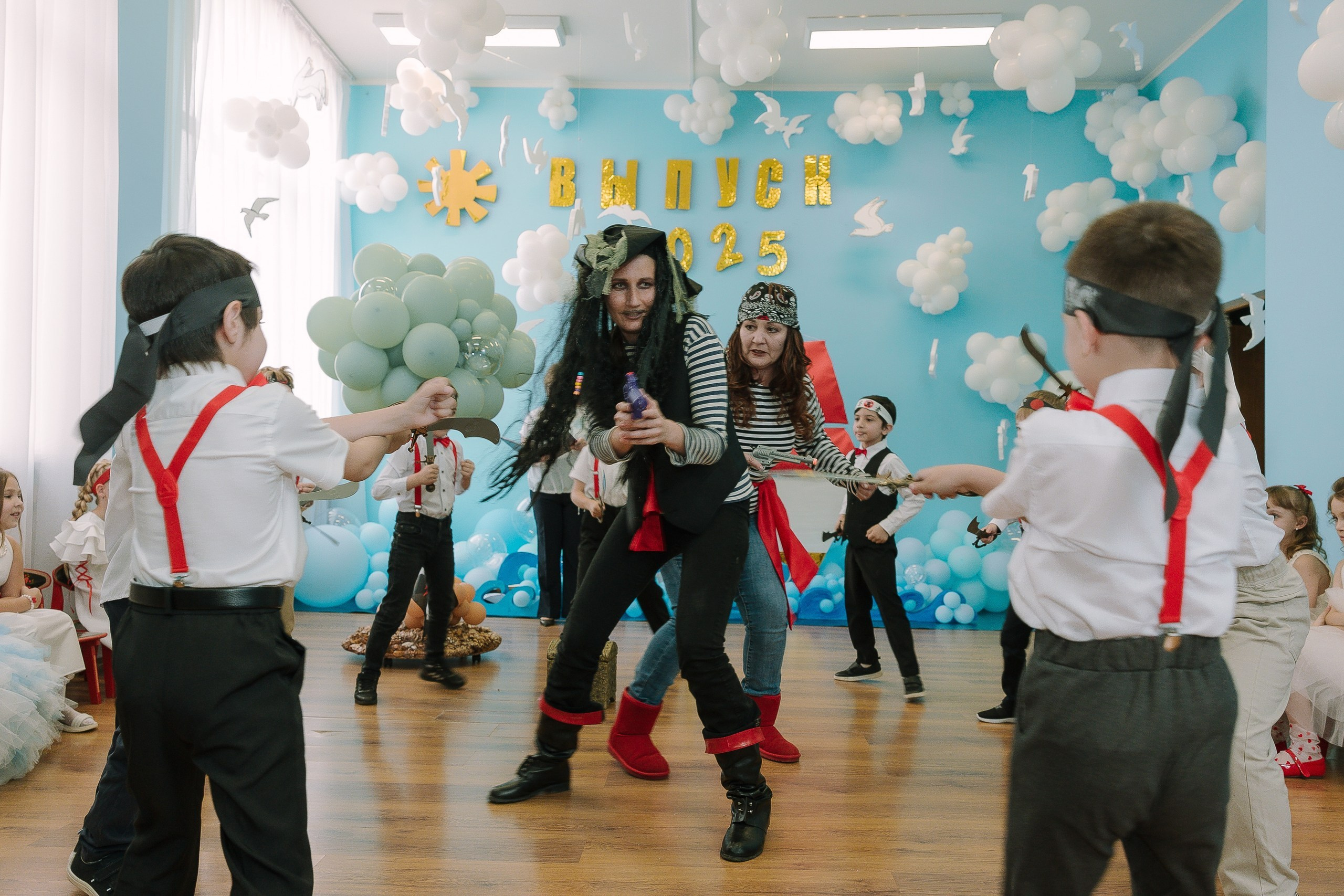 Выпускной 10 ДС. Выпускные альбомы Натальи Бутко: Новороссийск, Анапа, Геленджик