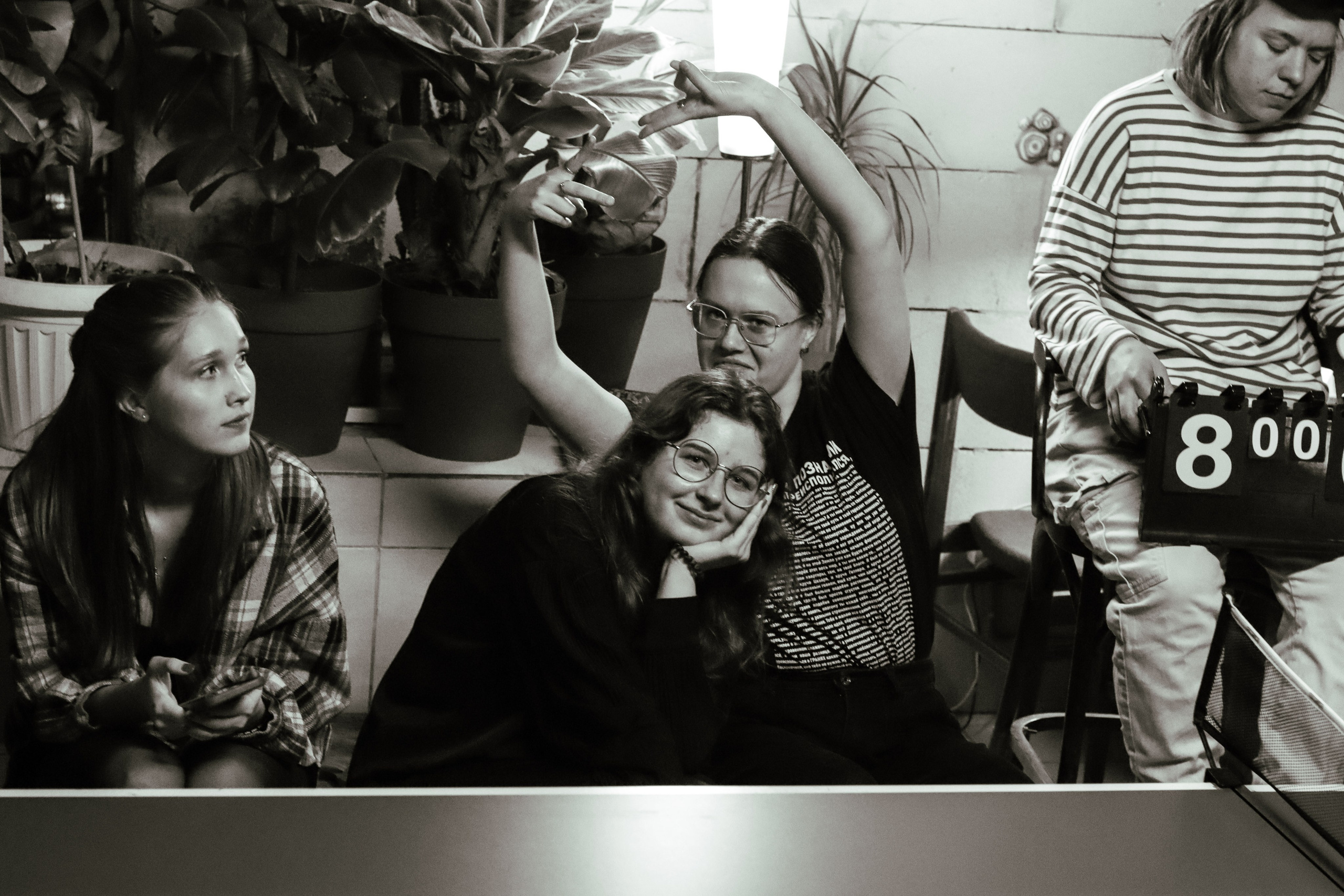 Турнир по настольному теннису бар Хорошо. Boringowl | Коммерческий фотограф в Иркутске Раиса Ботороева