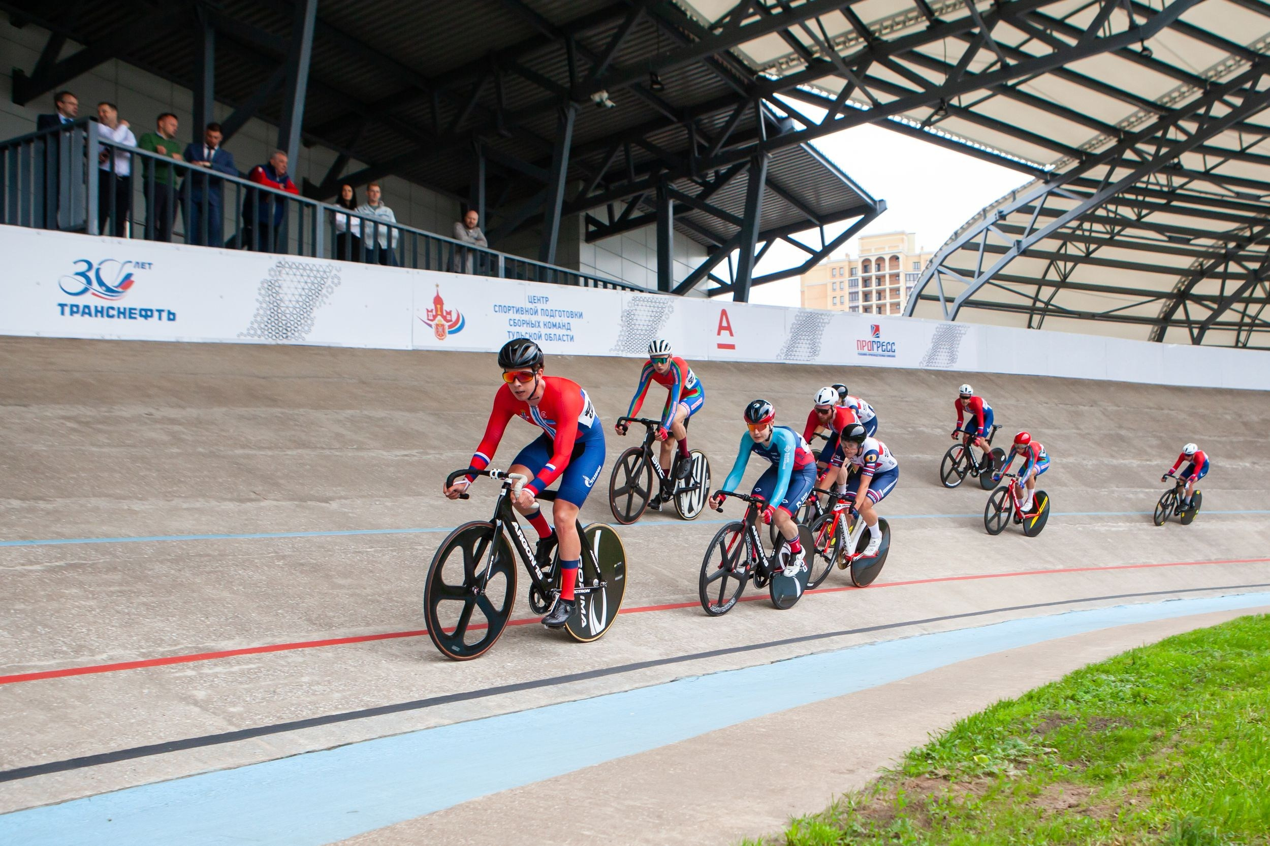 Соревнования по велоспорту «Большой приз Тулы» (19 мая 2023). Репортажный фотограф Алексей Пирязев