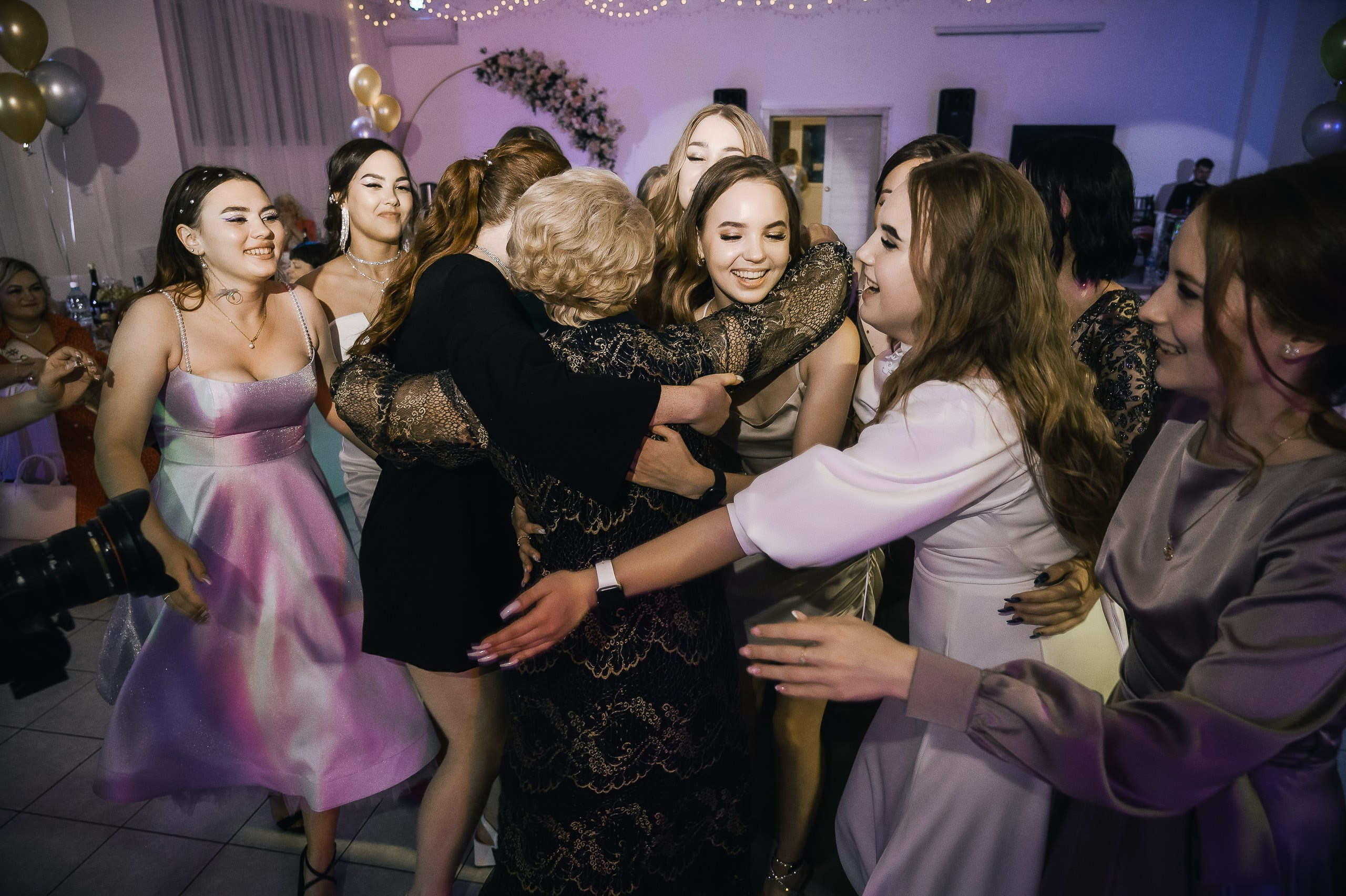 Тот самый выпускной. Евгений Нисковских — свадебный и репортажный фотограф в Тюмени