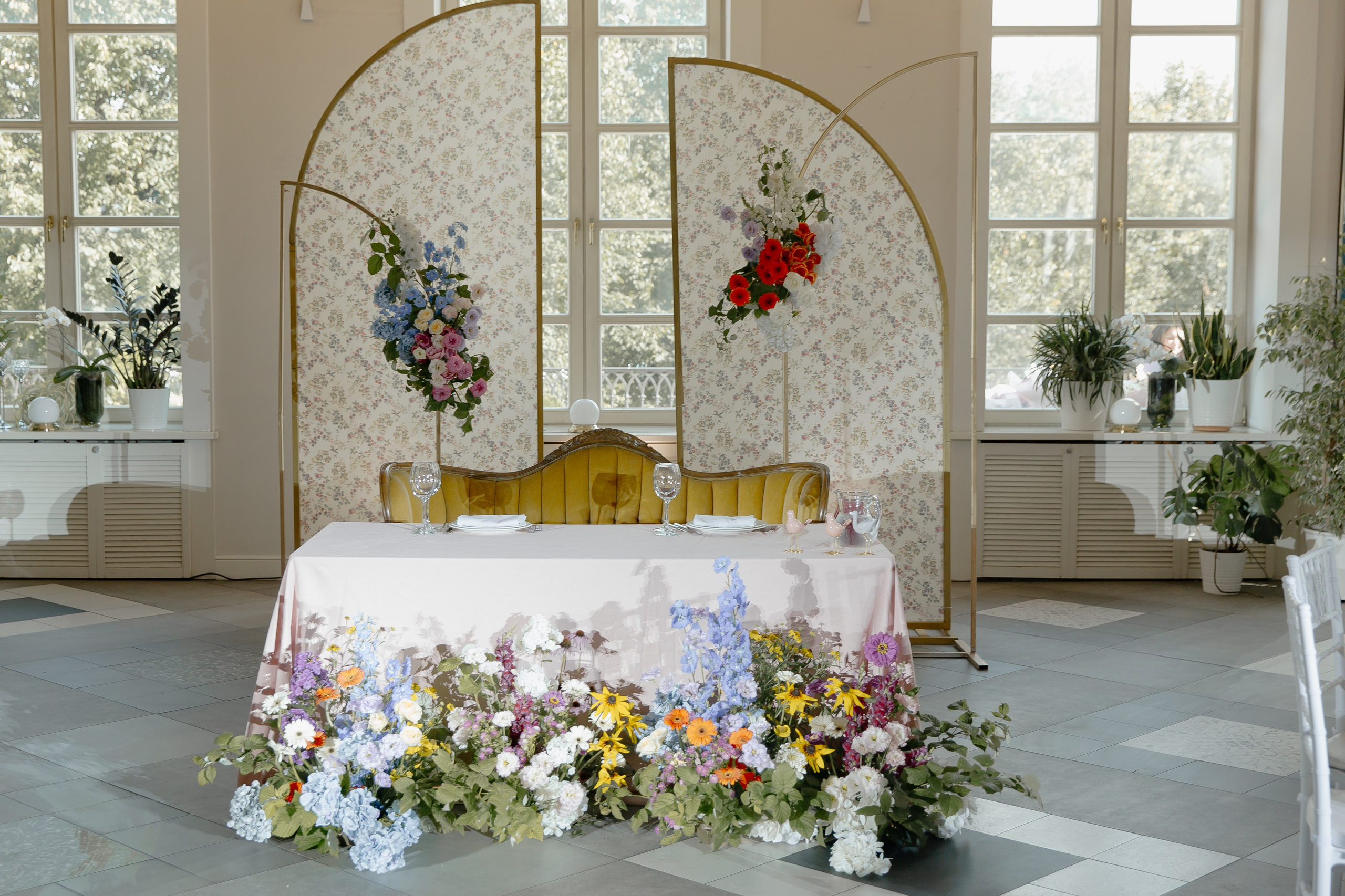 25.08.2024. RETOUCH-HOUSE