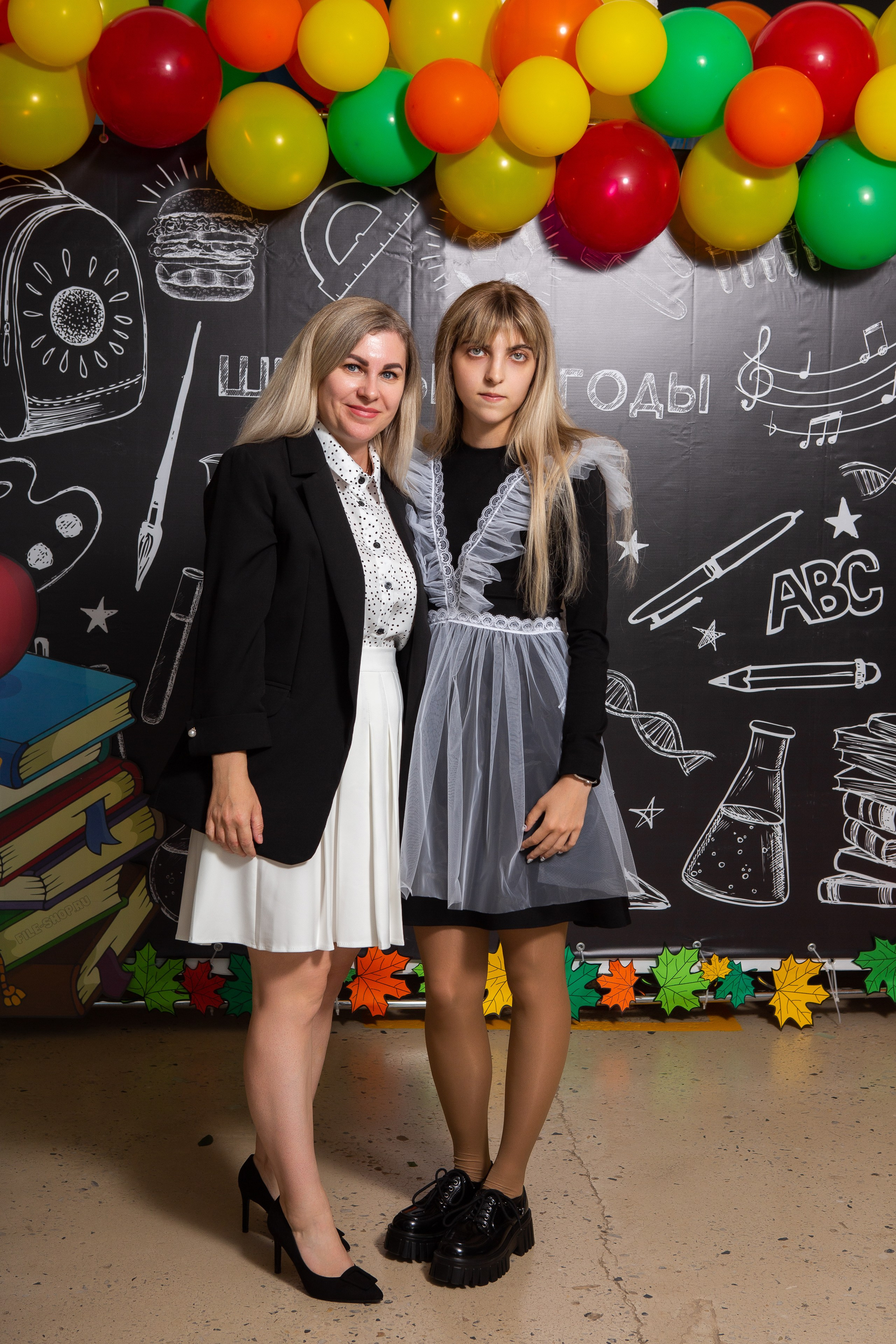 1 сентября 9 школа (фотосессия с родителями). ТВОЙ АЛЬБОМ / ТВОИ ПРАВИЛА