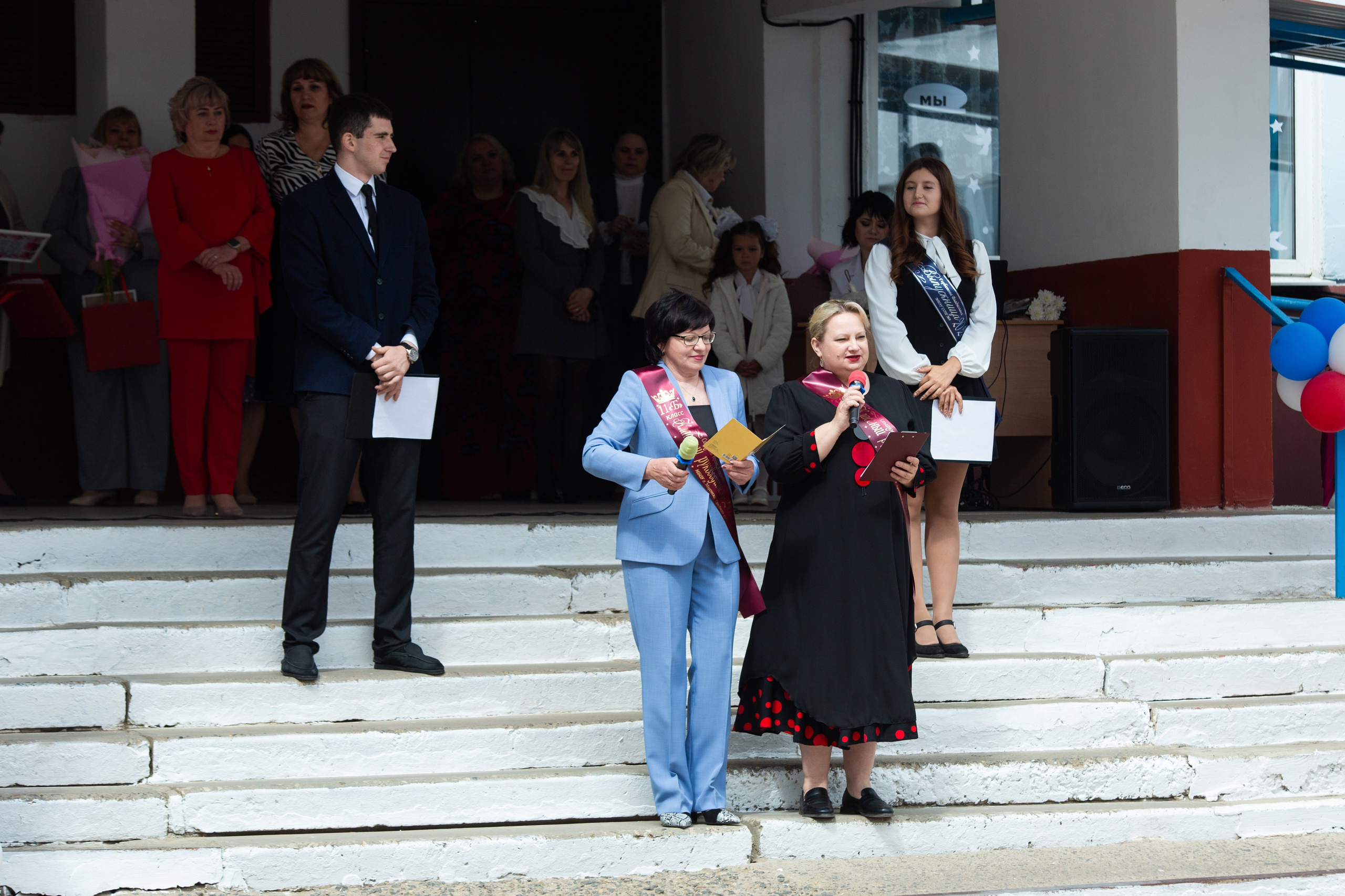 ПОСЛЕДНИЙ ЗВОНОК 2025 9 ШКОЛА. ТВОЙ АЛЬБОМ / ТВОИ ПРАВИЛА