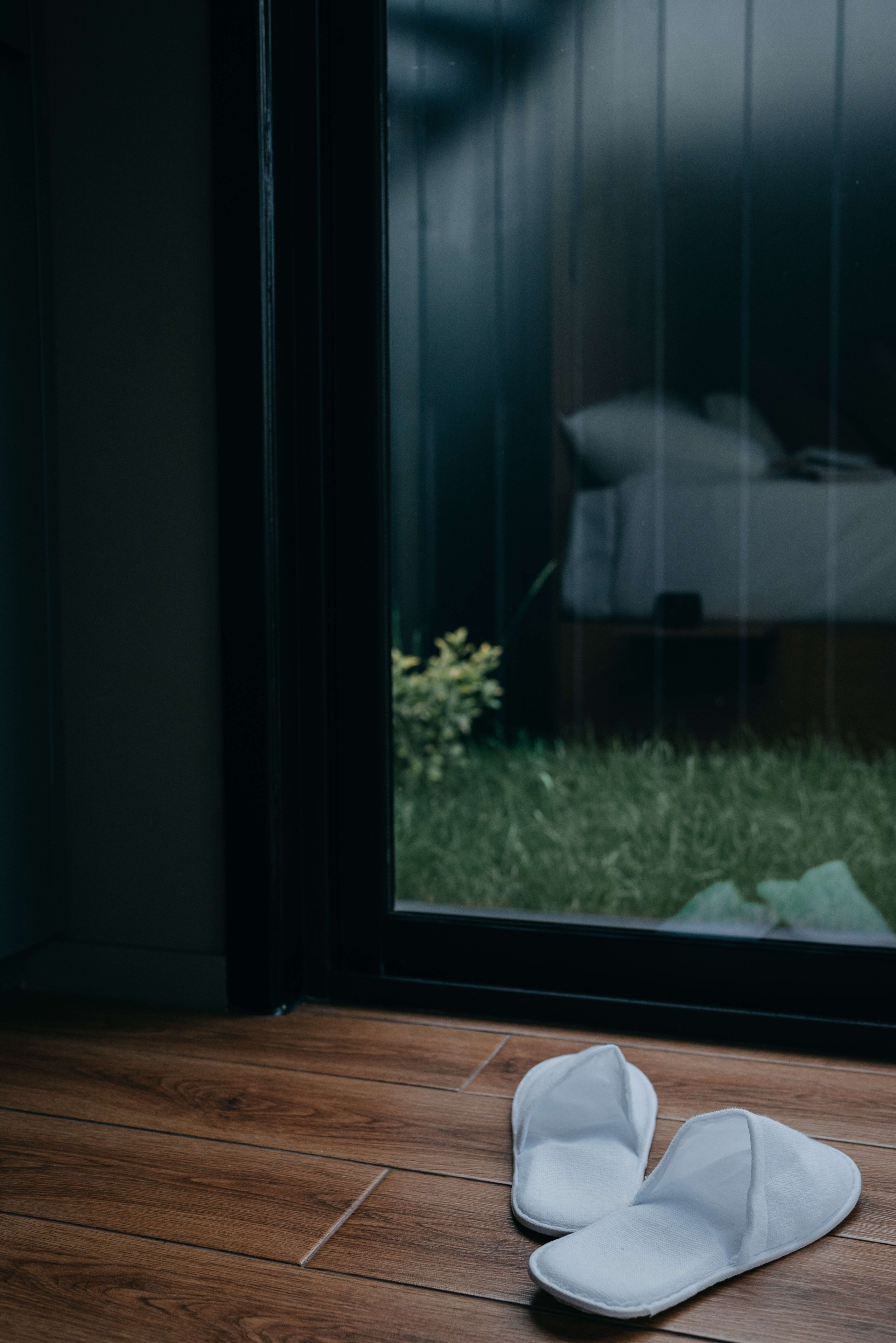 Интерьерная съемка отельного номера. Портретный и свадебный фотограф в Тбилиси • xeniqo