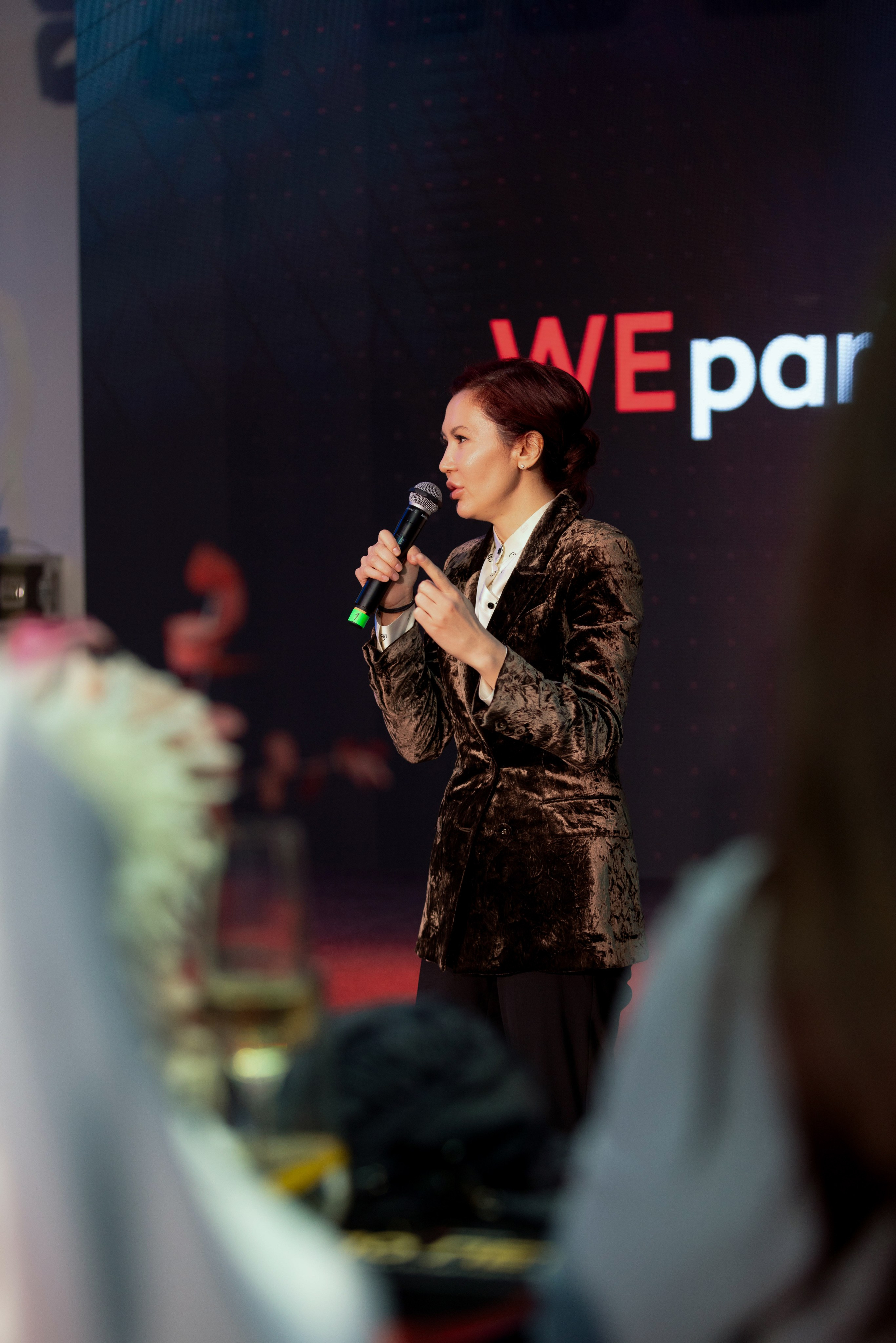 Корпоратив WePartners. Коммерческий фотограф в Алматы Марина Милис. Съёмка для брендов, компаний и проектов